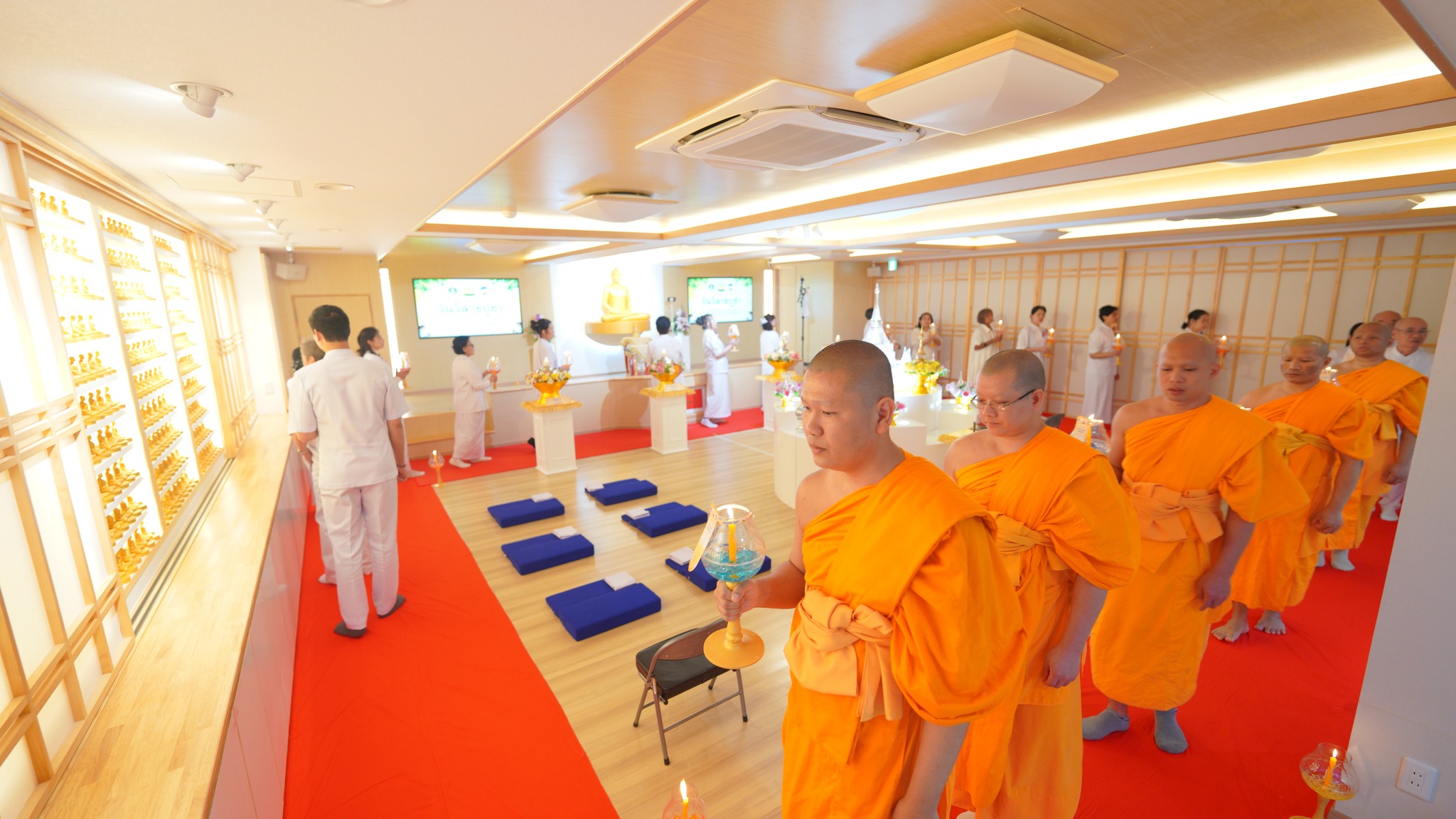 วัดพระธรรมกายโอซาก้า จัดงานบุญเนื่องในวันวิสาขบูชา