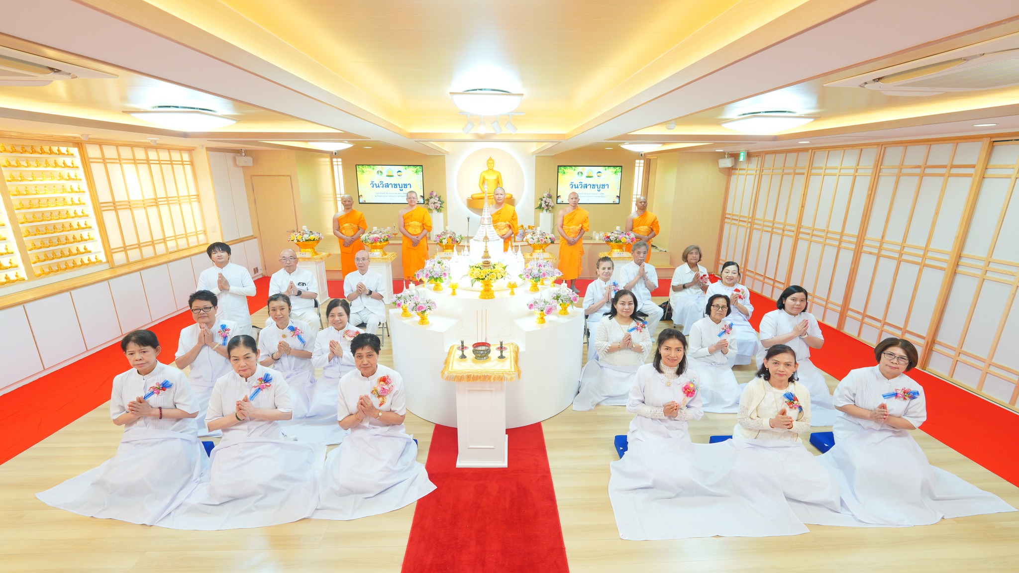 วัดพระธรรมกายโอซาก้า จัดงานบุญเนื่องในวันวิสาขบูชา
