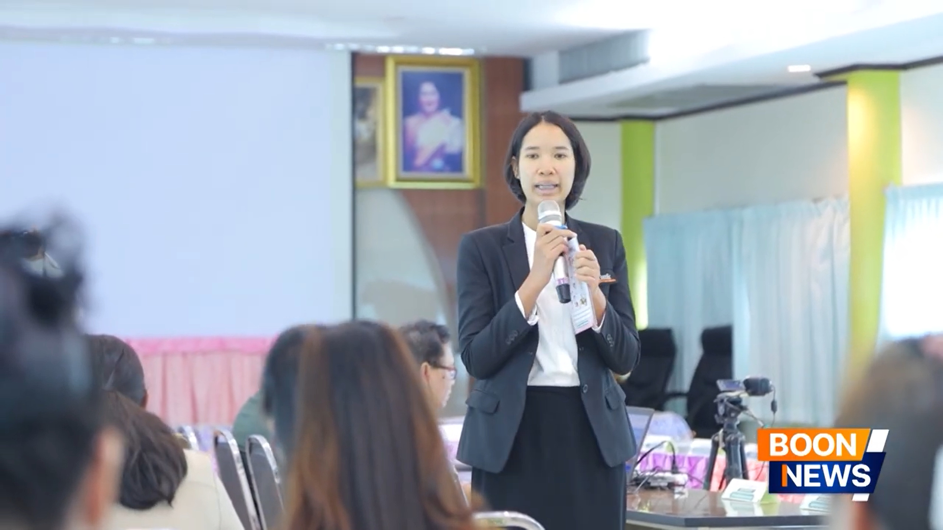 ชมรมพุทธศาสตร์สากล ร่วมกับ สำนักงานเขตพื้นที่การศึกษาประถมศึกษาจันทบุรี เขต 1 จัดพิธีมอบสื่อนวัตกรรม “สมุดบันทึกความดี 3to1”