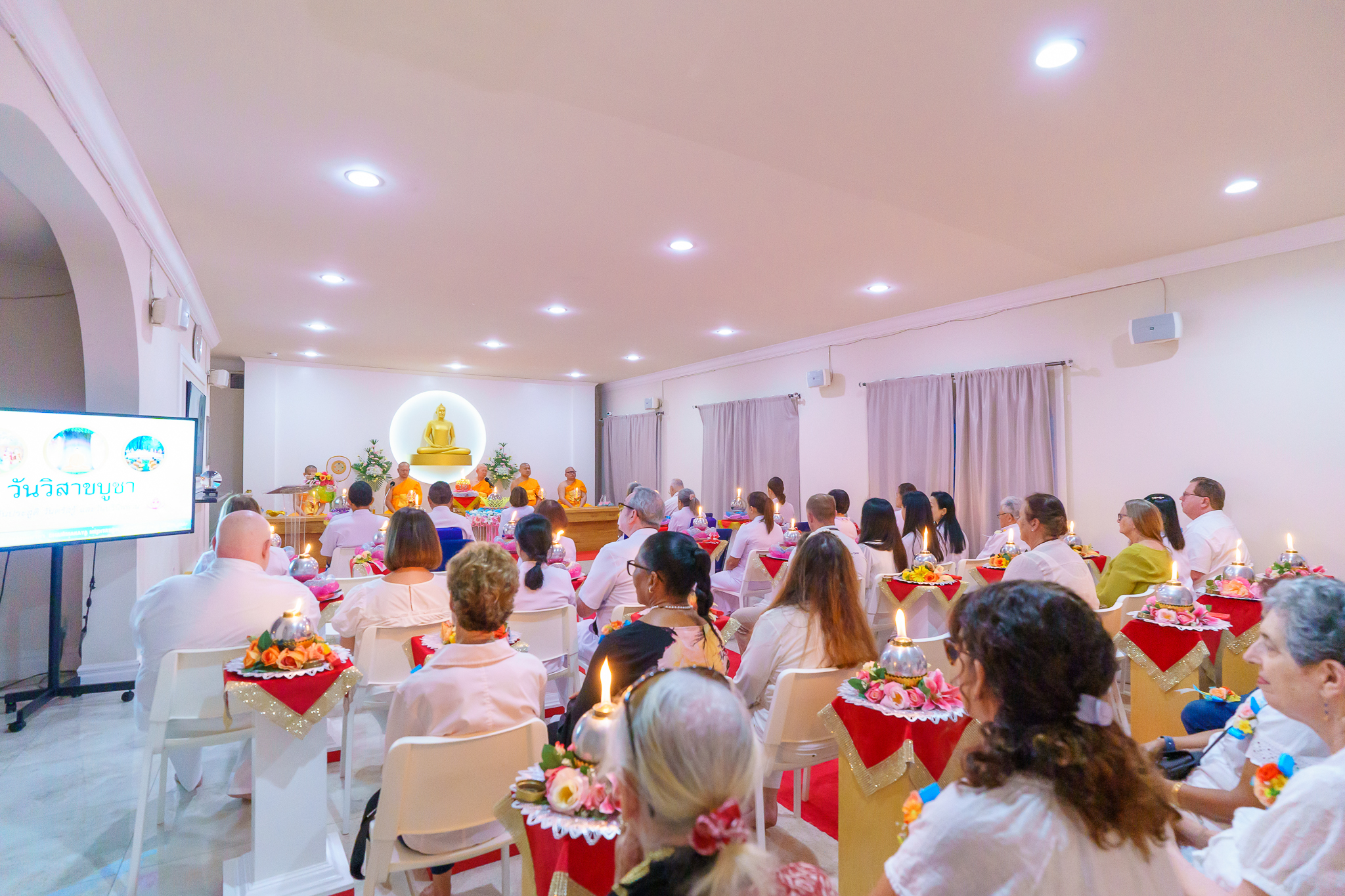 วัดพระธรรมกายปาล์มบีช จัดงานวันวิสาขบูชา