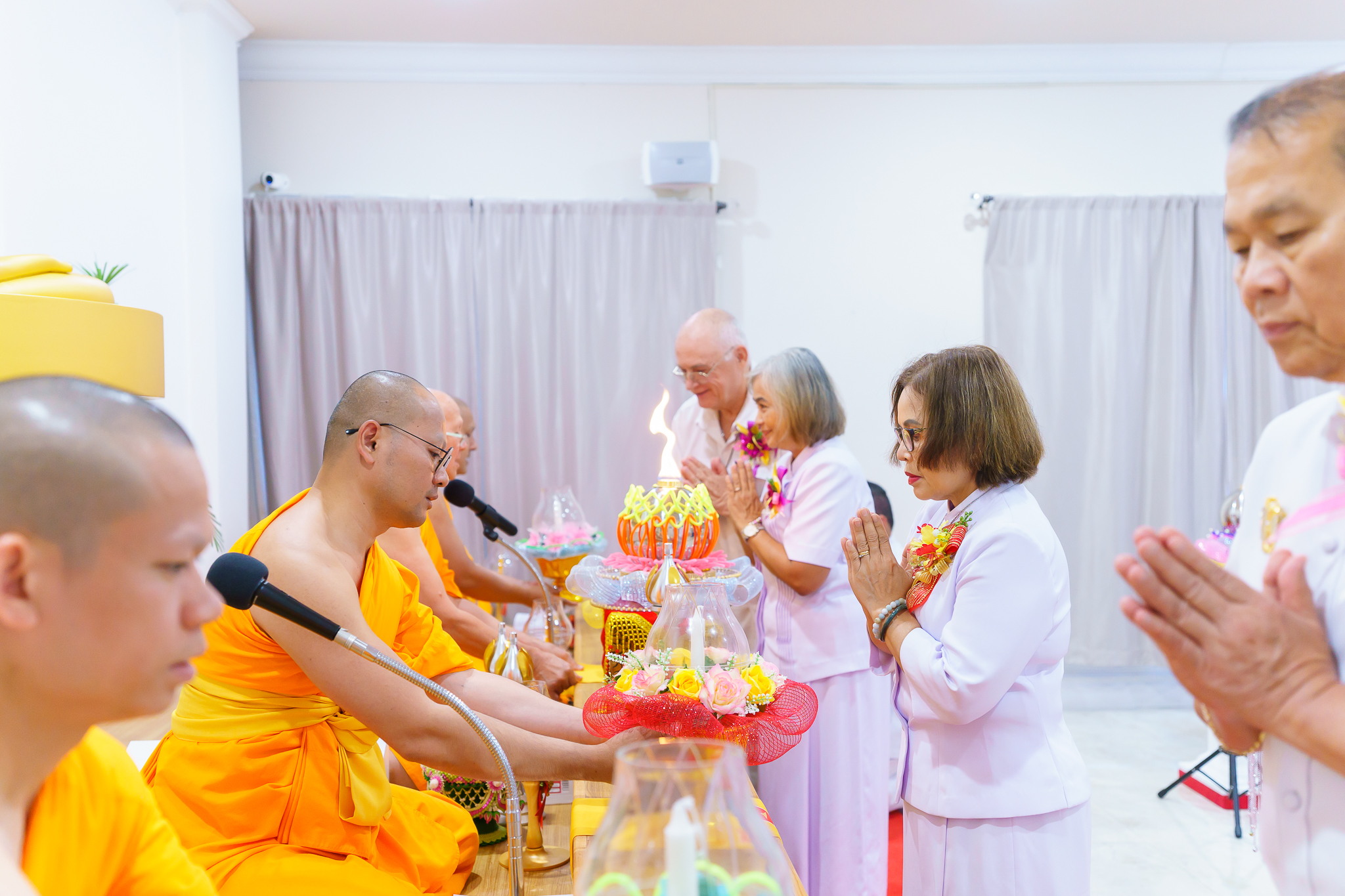 วัดพระธรรมกายปาล์มบีช จัดงานวันวิสาขบูชา