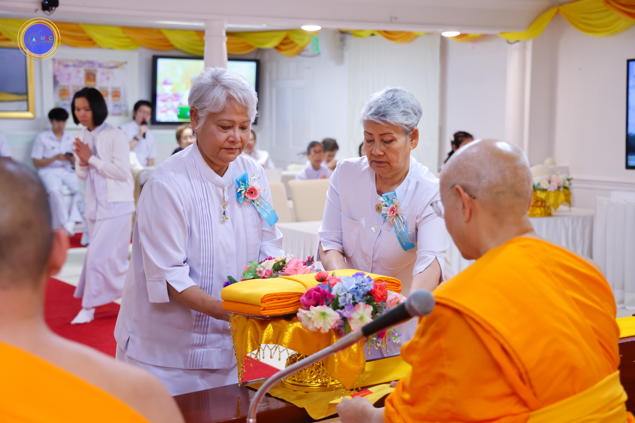 วัดพระธรรมกายดีซี จัดงานบุญบูชาข้าวพระ