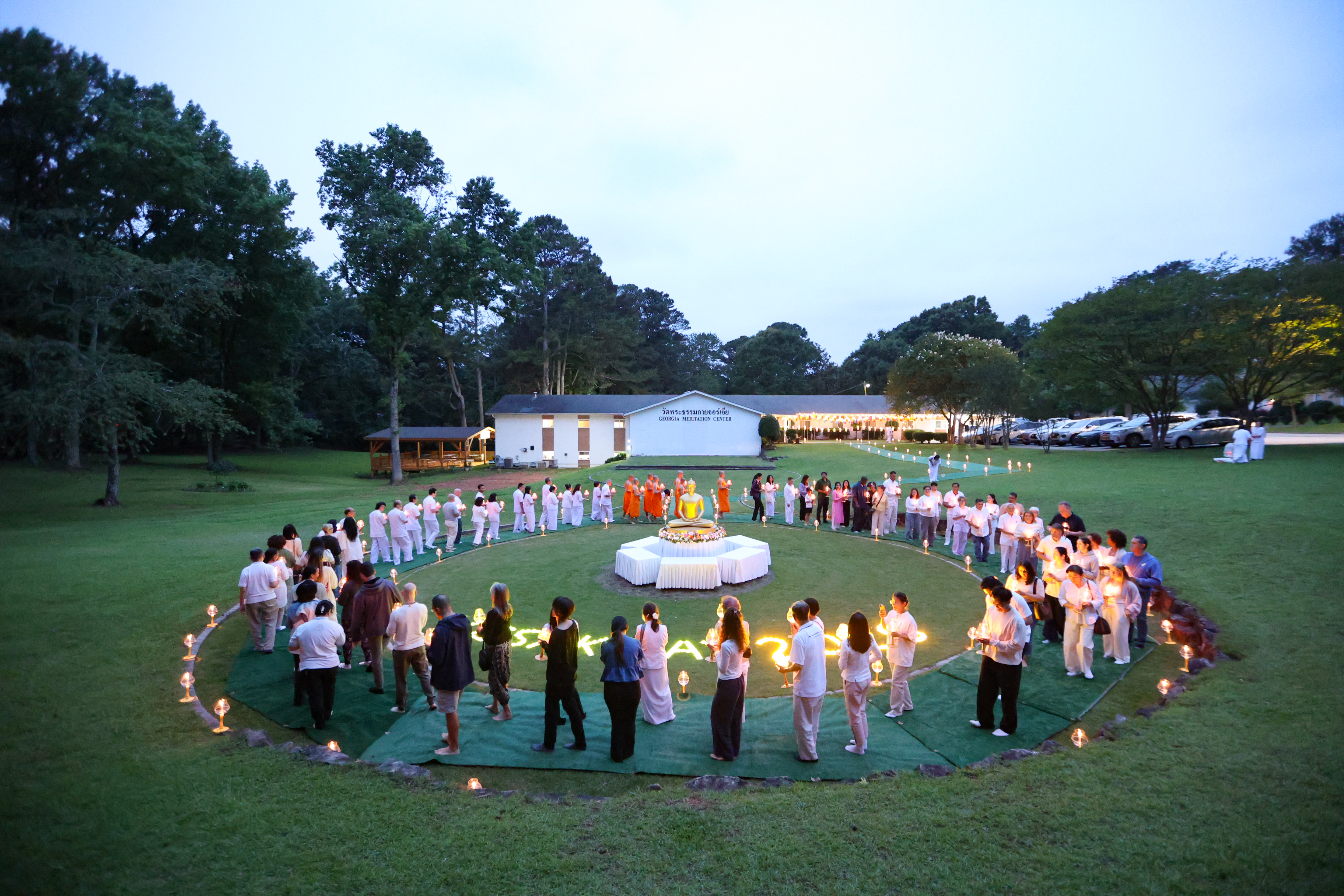 วัดพระธรรมกายจอร์เจีย จัดงานบุญวันวิสาขบูชา
