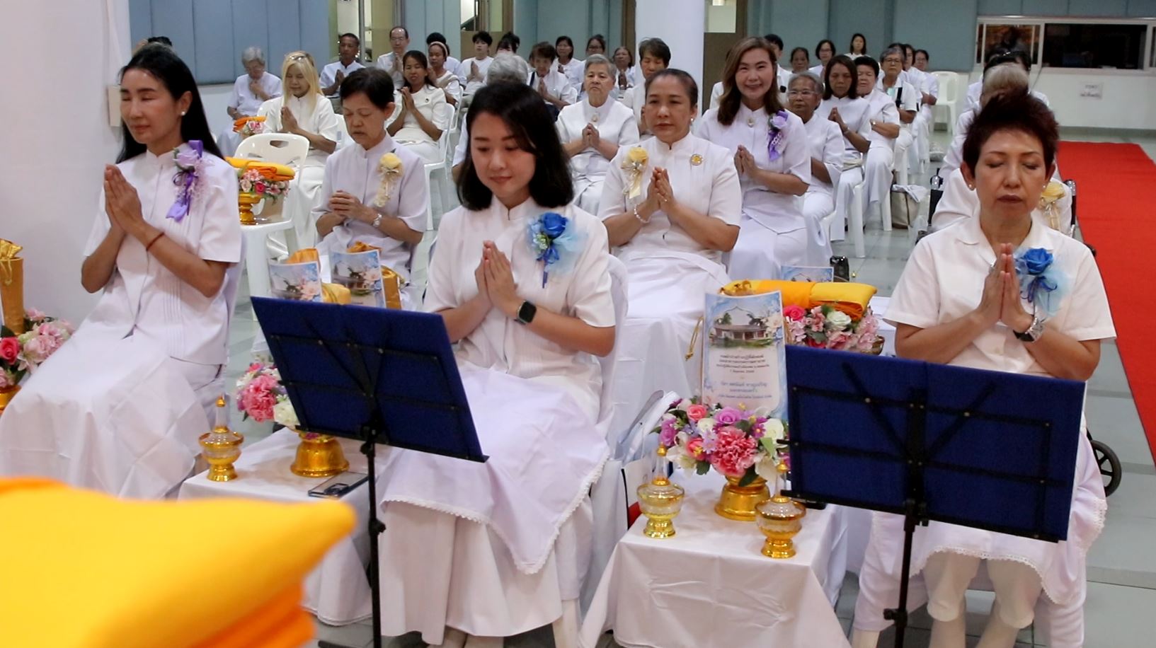 ศูนย์ปฏิบัติธรรมแก้วเมืองพล จัดพิธีทอดผ้าป่าสถาปนาเพื่อสร้างกุฏิที่พักสงฆ์ และอาคารอบรมธรรมทายาท