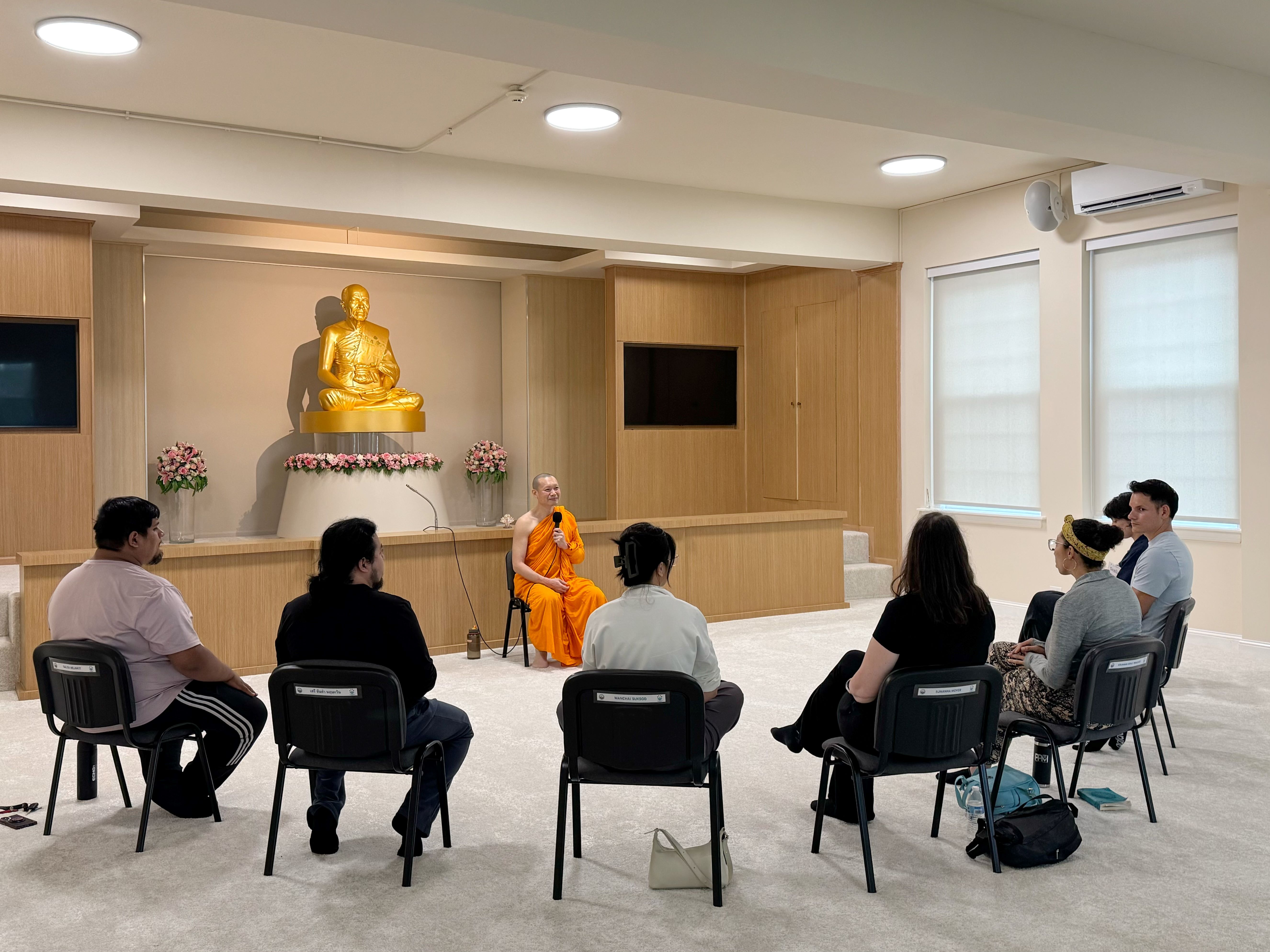 วัดพระธรรมกายชิคาโก จัดกิจกรรม One Day Meditation Retreat