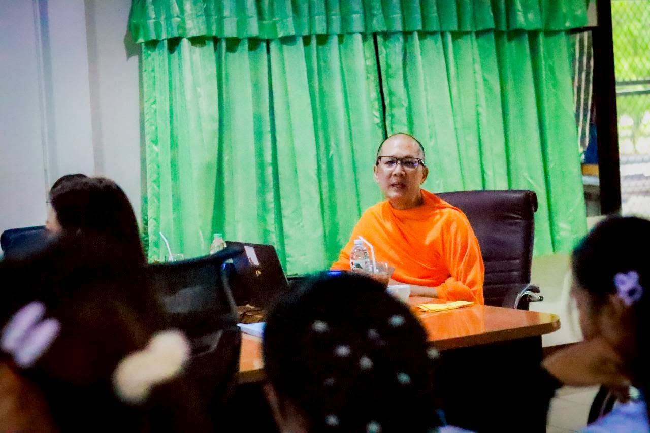 ชมรมพุทธศาสตร์สากล ได้จัดอบรมห้องเรียนต้นแบบ คณะครูแกนนำโรงเรียนวัดแสนภุมราวาส จังหวัดฉะเชิงเทรา