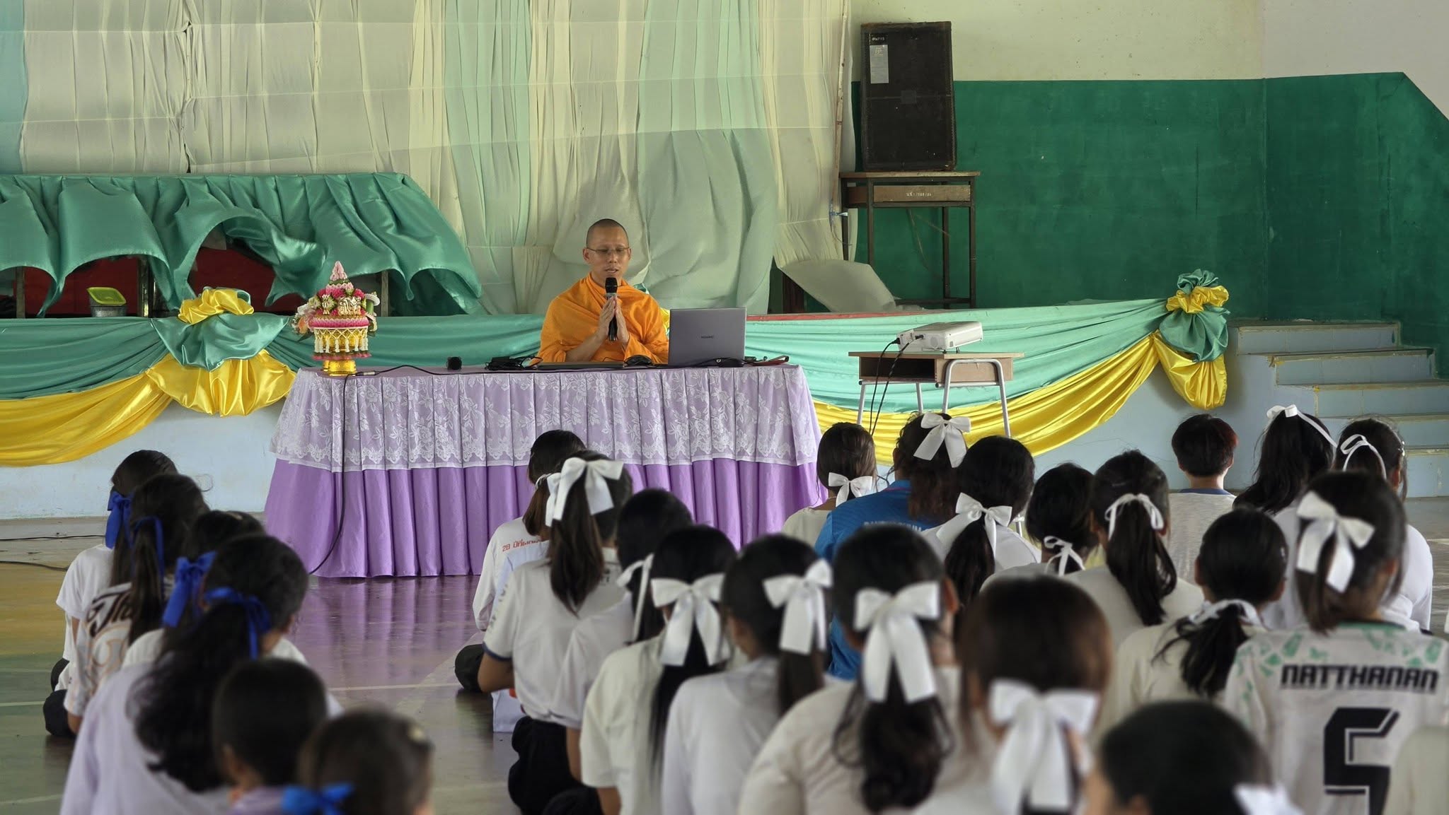 ธุดงคสถานชัยบาดาลร่วมกับ โรงเรียนบ้านบัวชุม จัดกิจกรรมค่ายส่งเสริมศีลธรรมในโรงเรียน