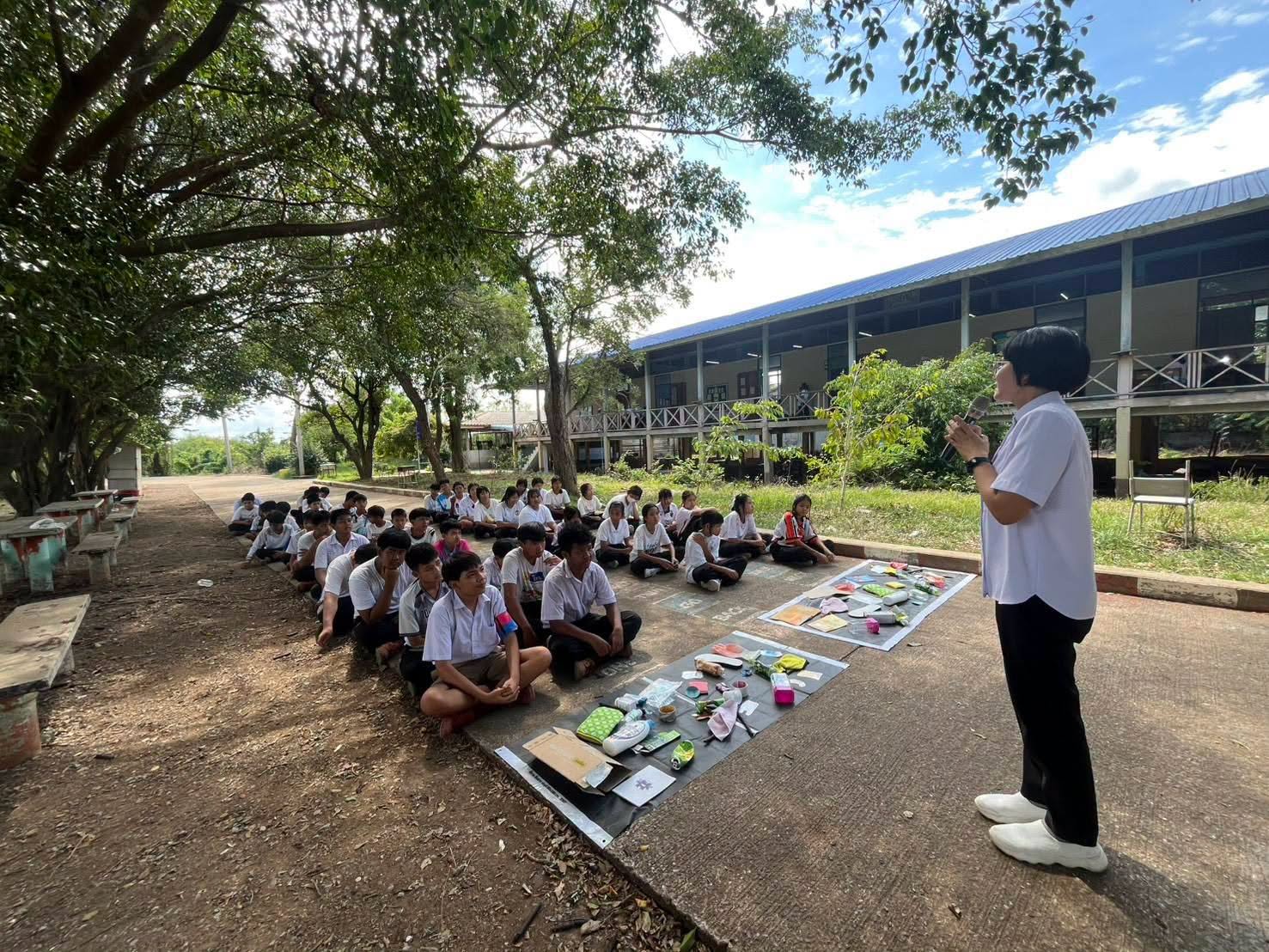ธุดงคสถานชัยบาดาลร่วมกับ โรงเรียนบ้านบัวชุม จัดกิจกรรมค่ายส่งเสริมศีลธรรมในโรงเรียน