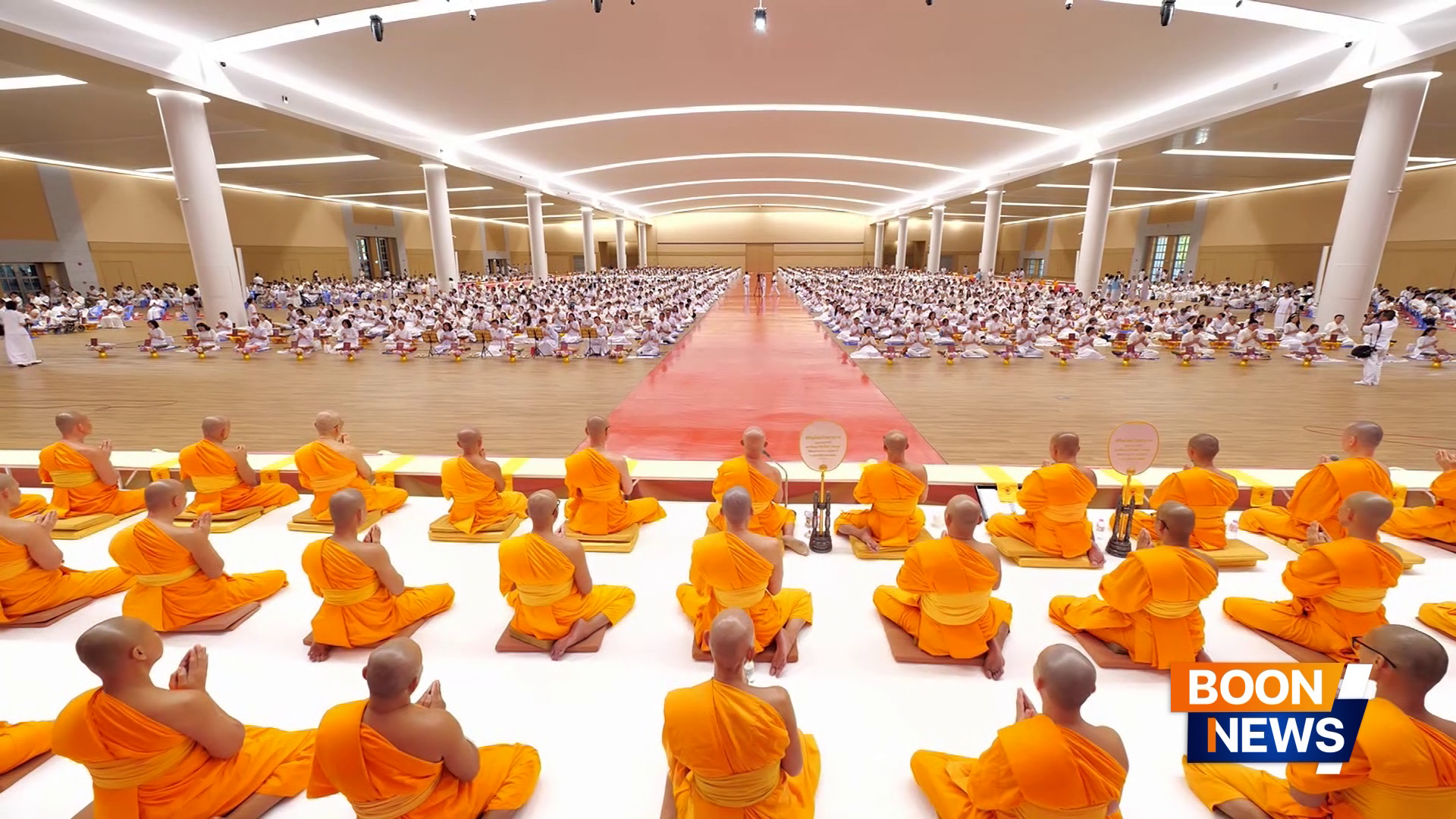 วัดพระธรรมกาย จัดพิธีถวายพระไตรปิฎกฉบับธรรมชัย และอนุรักษ์คัมภีร์ใบลาน