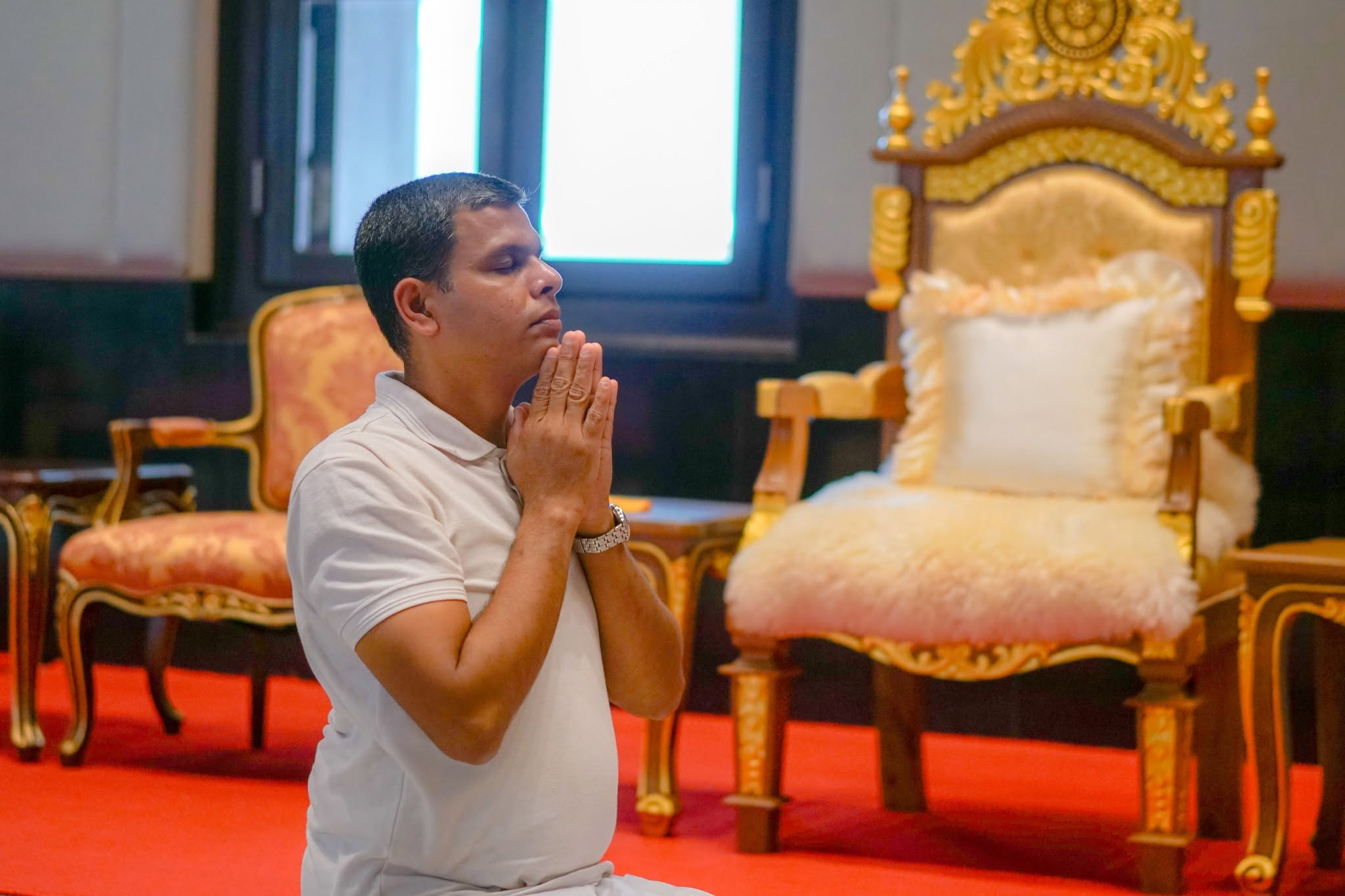 นักธุรกิจชาวศรีลังกา เดินทางมาเยี่ยมวัดพระธรรมกาย