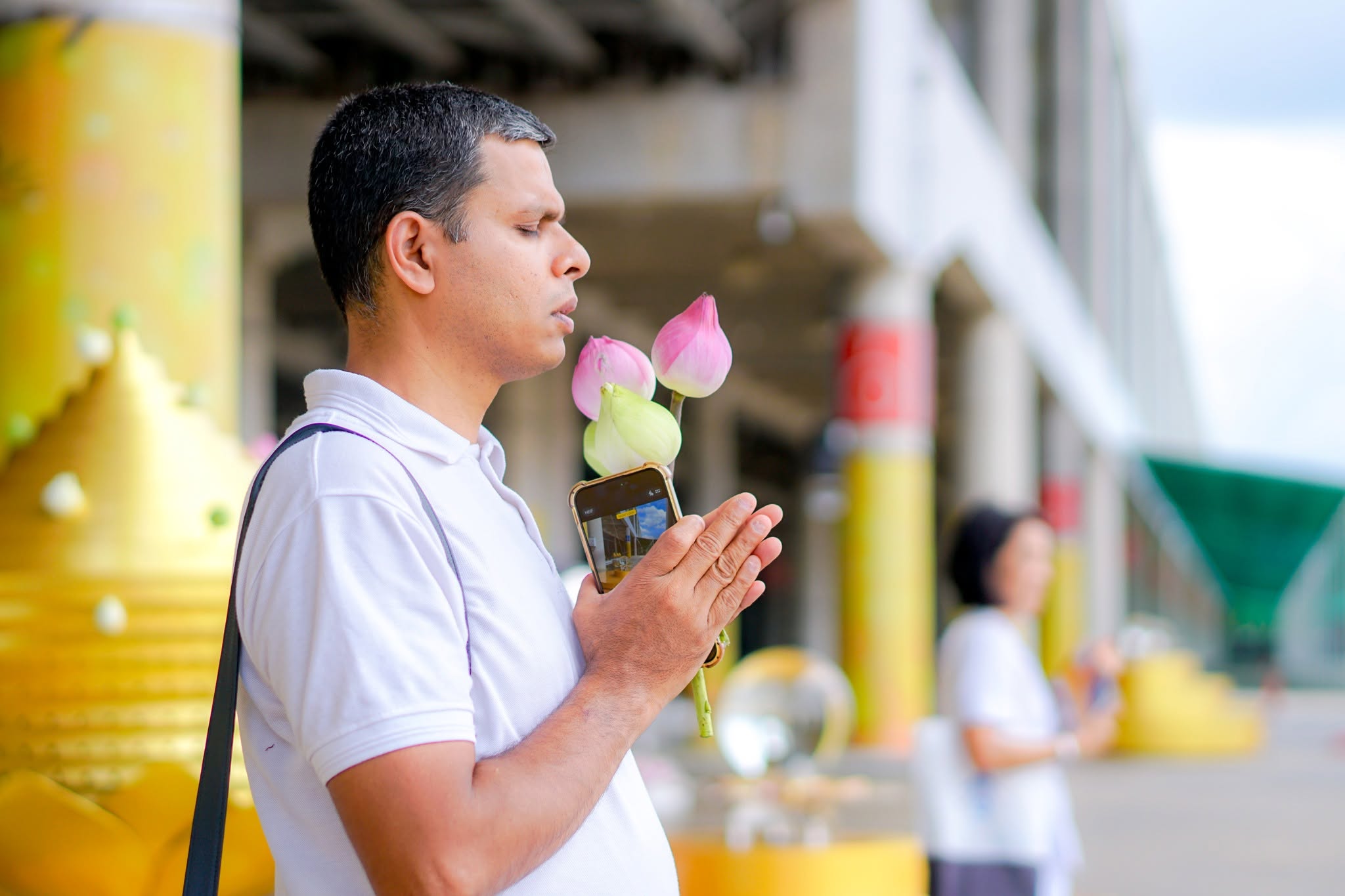 นักธุรกิจชาวศรีลังกา เดินทางมาเยี่ยมวัดพระธรรมกาย