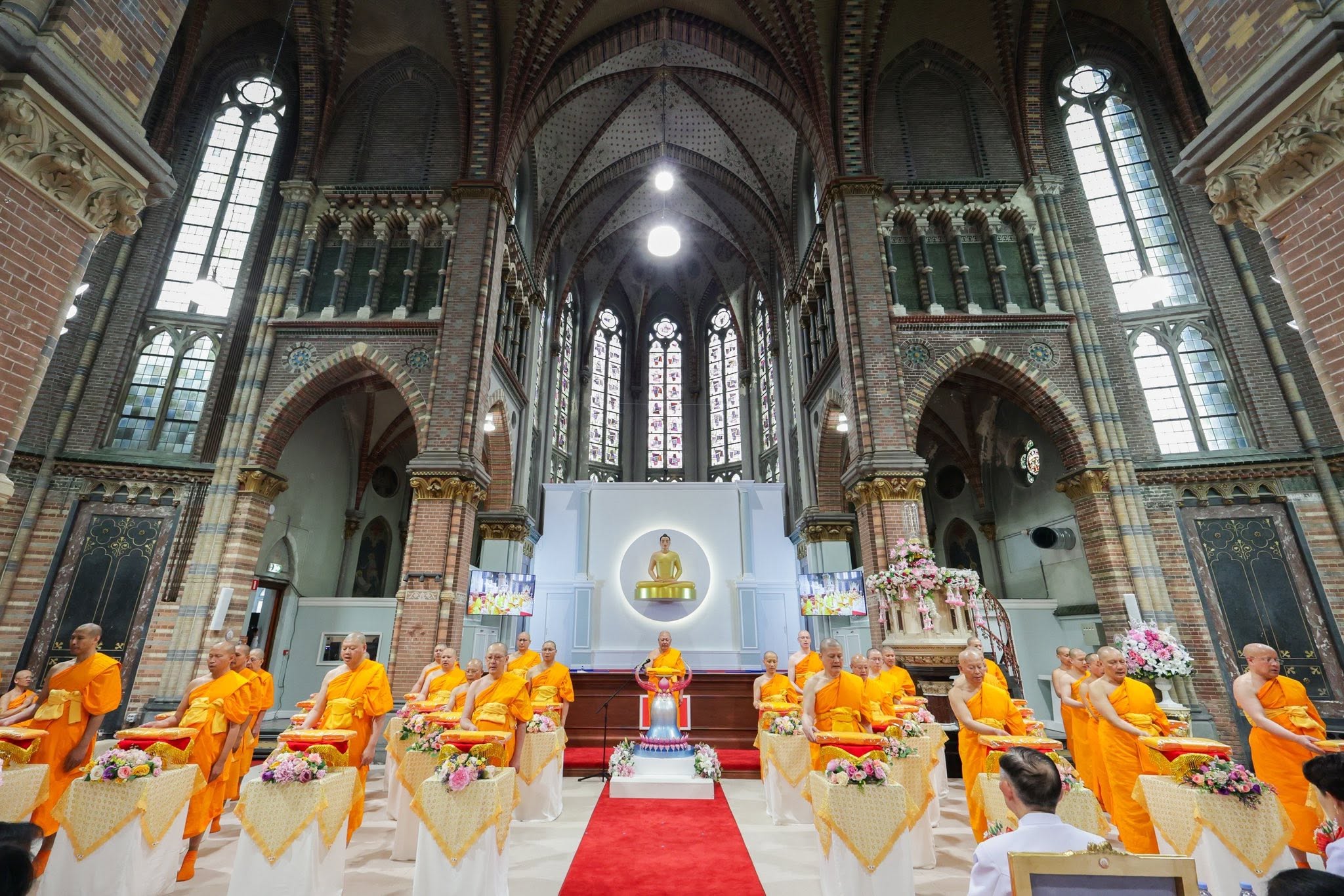 An International Seminar of Wat Phra Dhammakaya Network in Europe