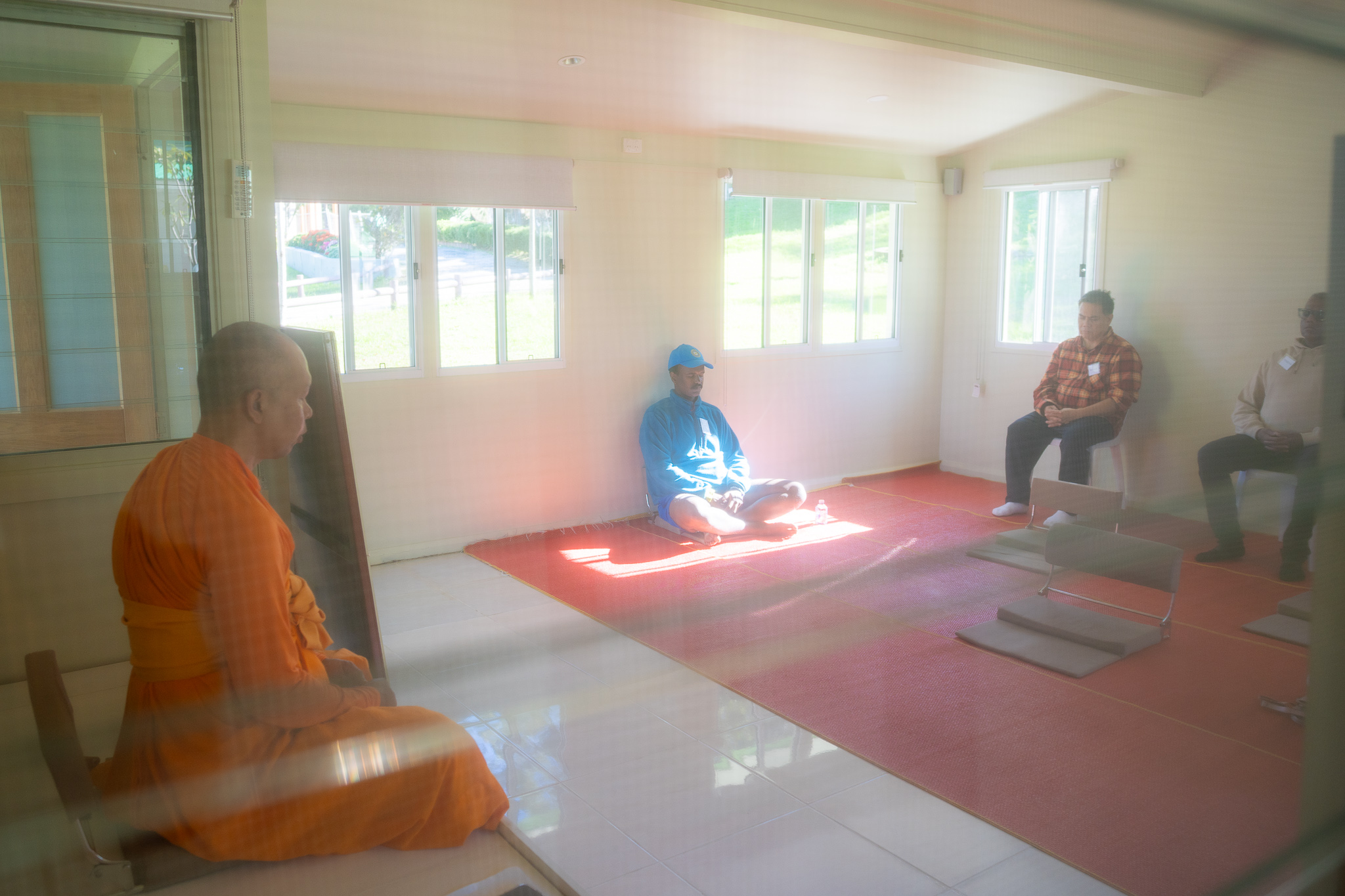 วัดพระธรรมกายนครซิดนีย์ จัดโครงการ One Day Meditation ให้กับชาวท้องถิ่น