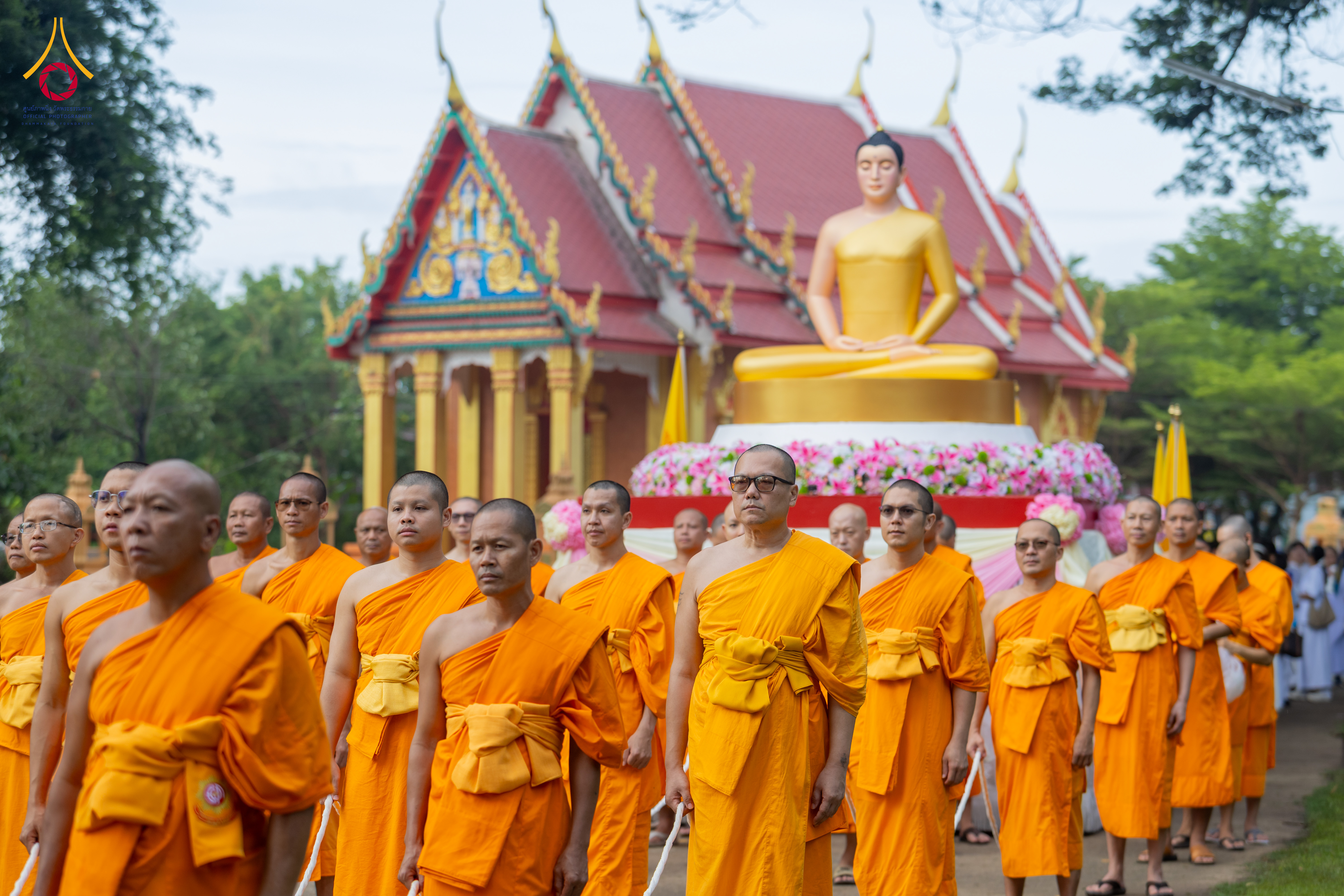 พิธีอัญเชิญพระประธาน และพิธีบรรจุพระบรมสารีริกธาตุ เพื่อประดิษฐาน ณ อาคารสมปรารถนา วัดกลางธนรินทร์