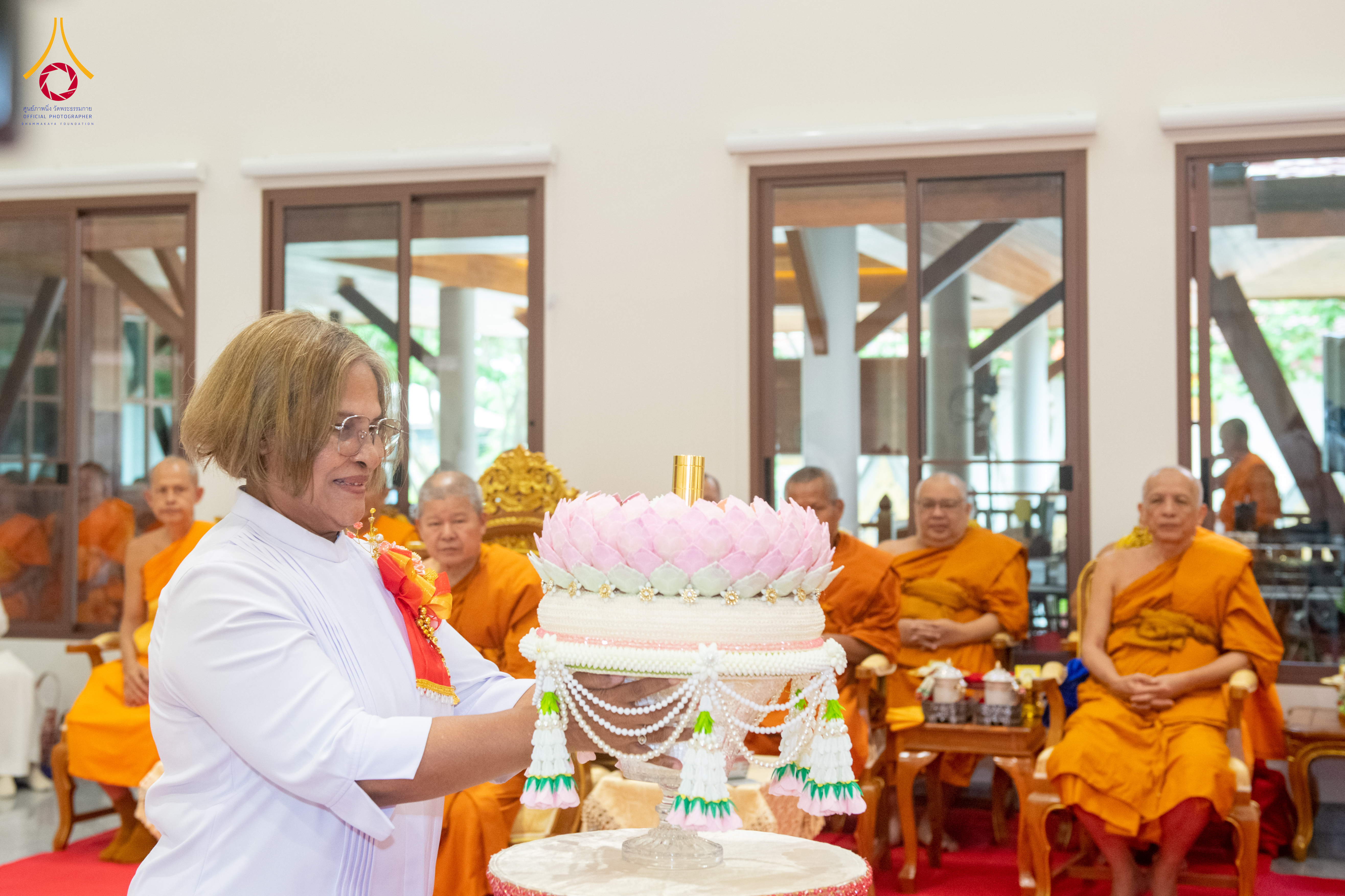 พิธีอัญเชิญพระประธาน และพิธีบรรจุพระบรมสารีริกธาตุ เพื่อประดิษฐาน ณ อาคารสมปรารถนา วัดกลางธนรินทร์