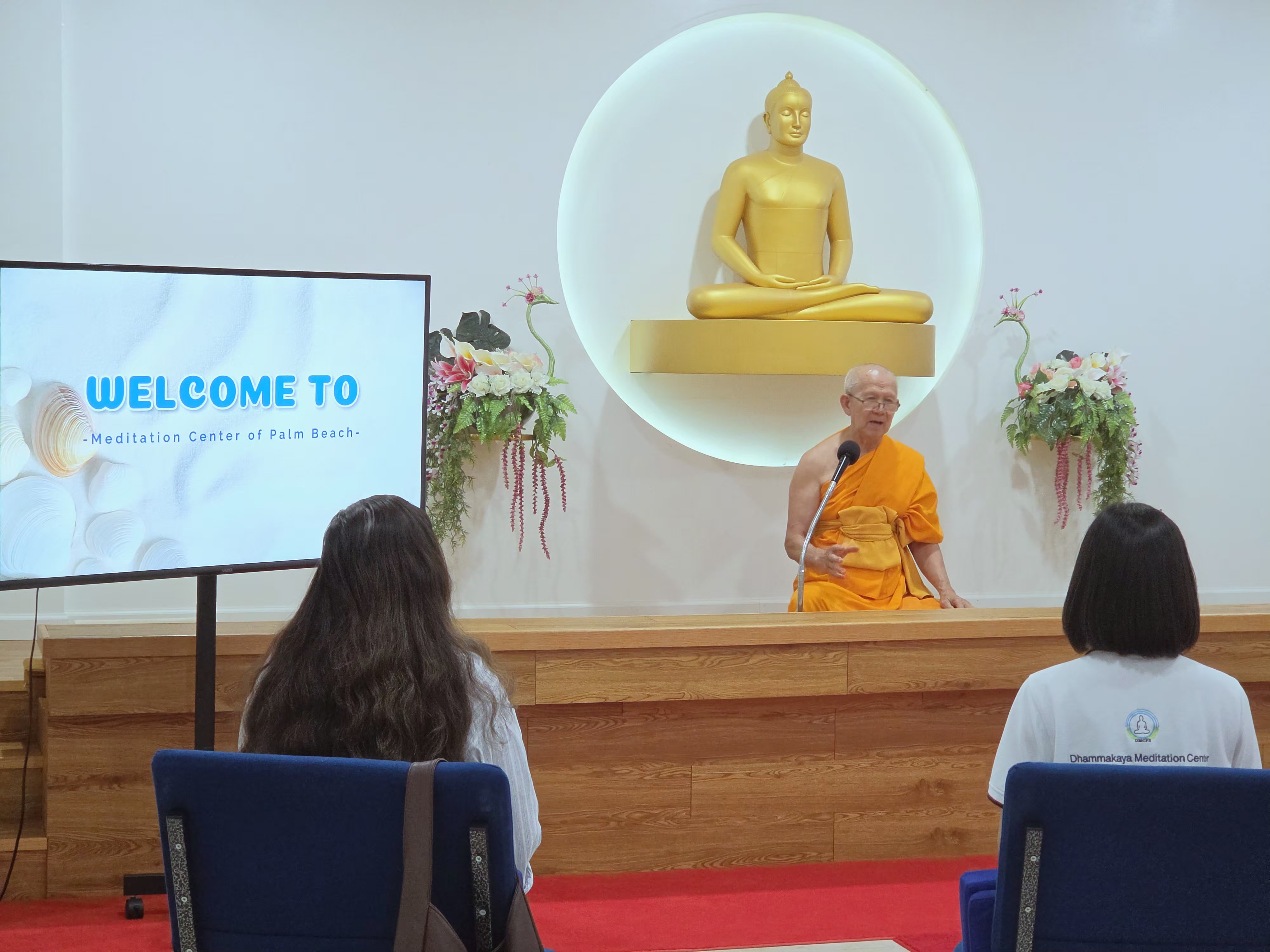 วัดพระธรรมกายปาล์มบีช จัดคลาสสมาธิแก่ชาวท้องถิ่น
