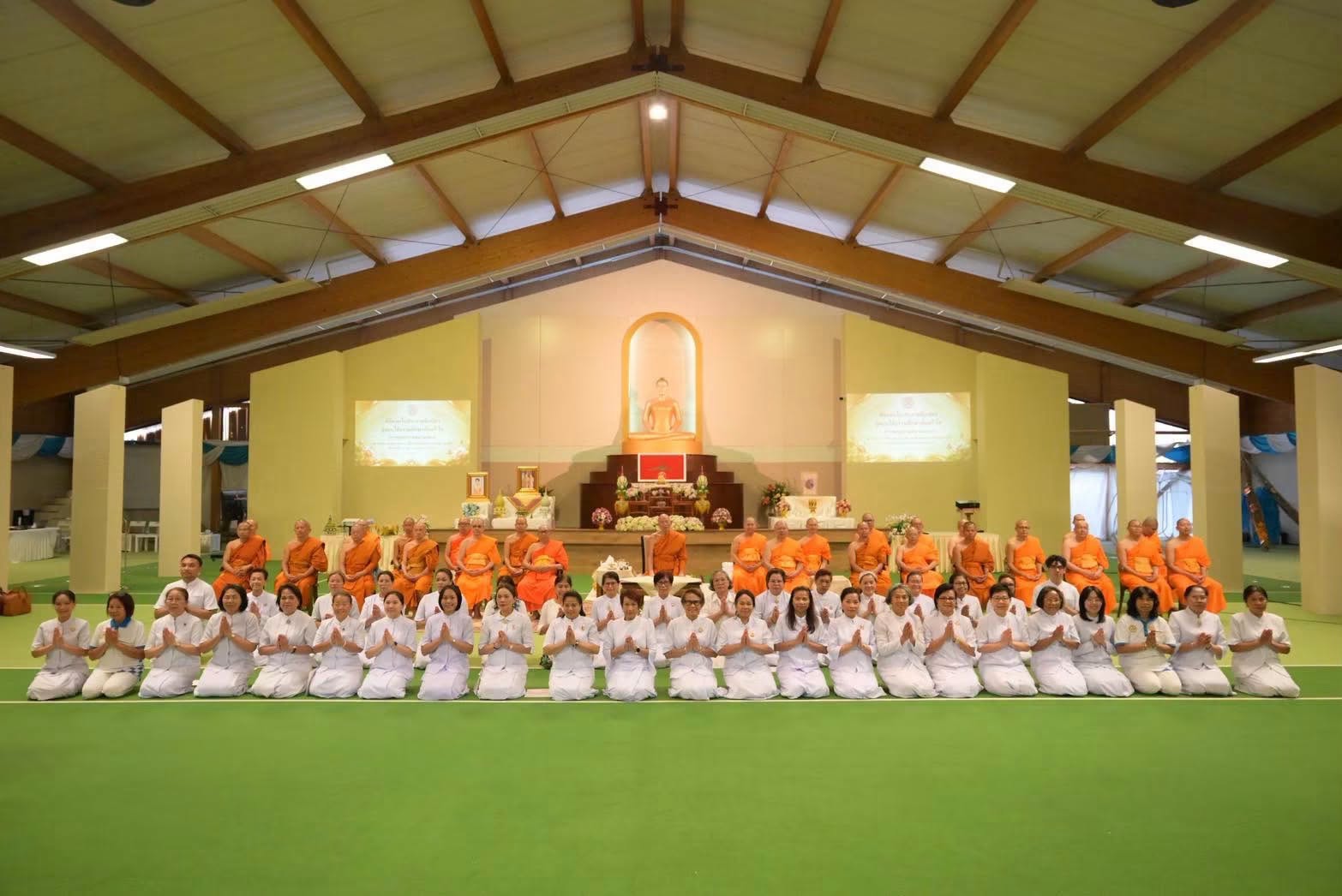 รองแม่กองธรรมสนามหลวง เป็นประธานเปิดสอบธรรมสนามหลวง ณ วัดพระธรรมกายบาวาเรีย