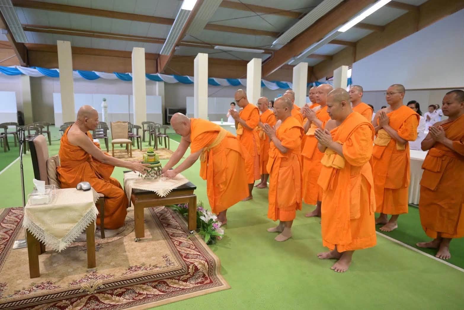 รองแม่กองธรรมสนามหลวง เป็นประธานเปิดสอบธรรมสนามหลวง ณ วัดพระธรรมกายบาวาเรีย
