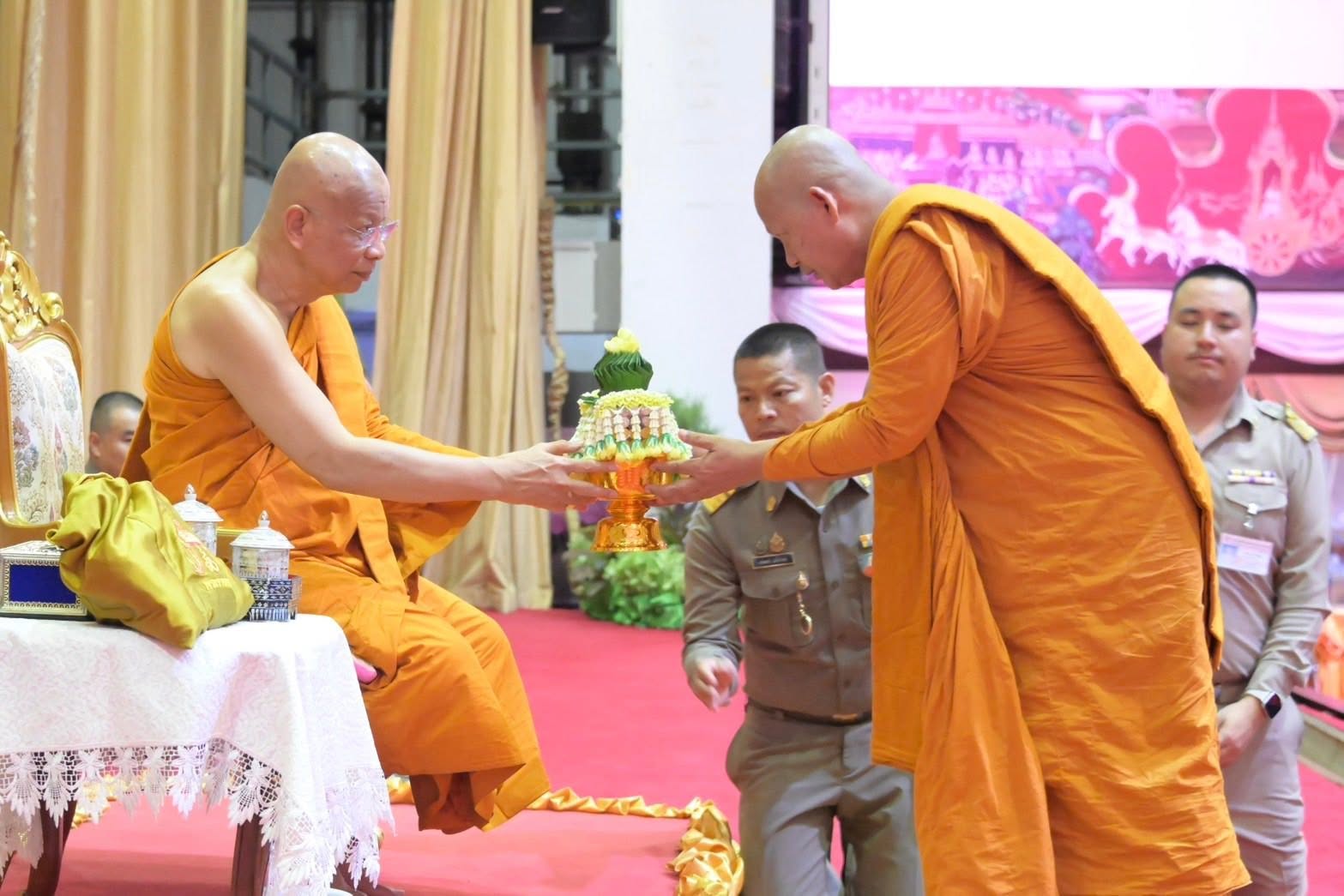 พิธีเปิดโครงการถวายความรู้แด่พระสังฆาธิการ ระดับเจ้าอาวาส รองเจ้าอาวาส ผู้ช่วยเจ้าอาวาส รุ่นที่ 52