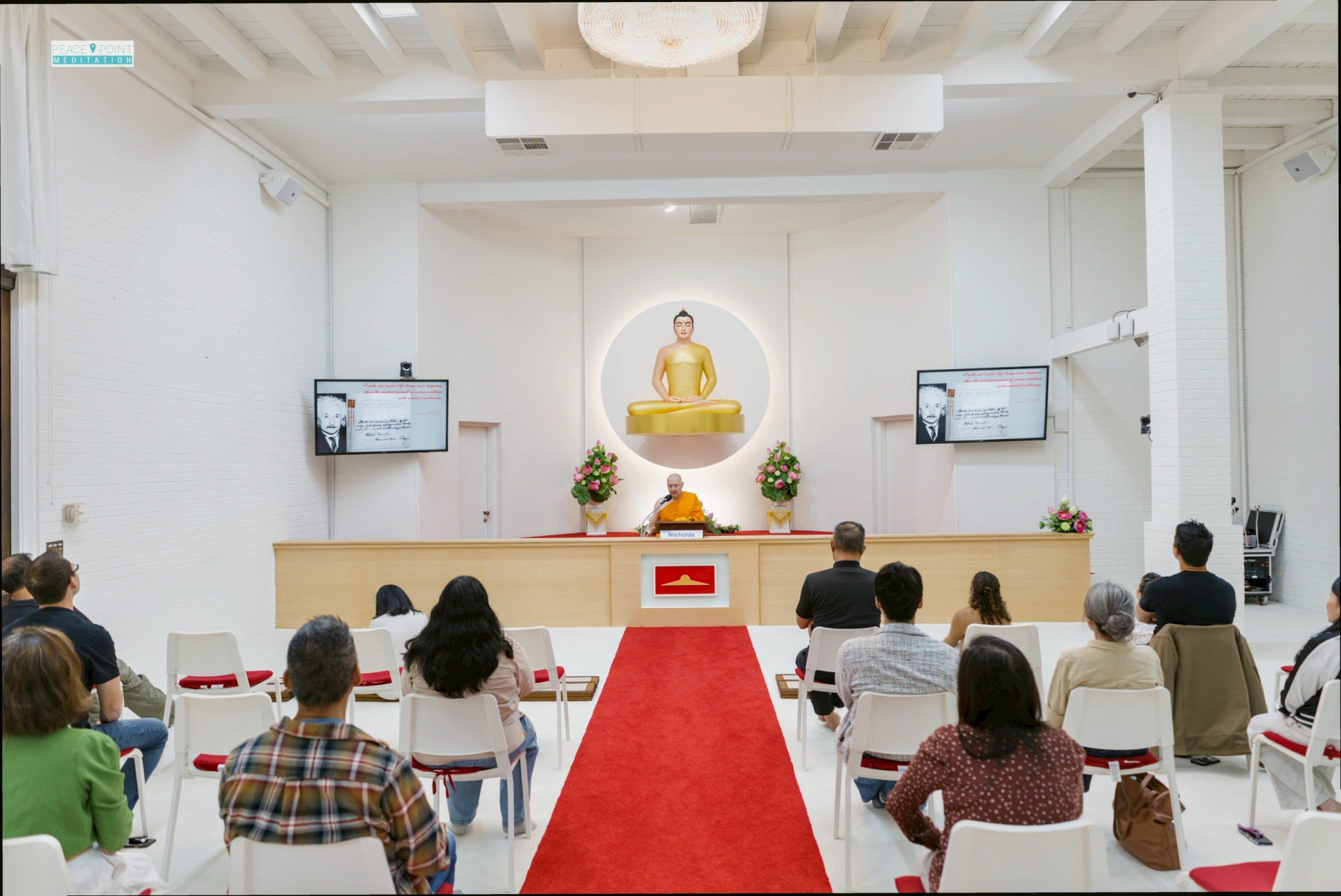 วัดพระธรรมกายแคลิฟอร์เนีย จัดกิจกรรมฝึกสมาธิให้กับชาวท้องถิ่น