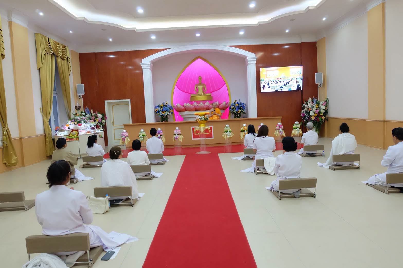 พระพรหมดิลก เดินทางมาเยี่ยมเยือนพระธรรมทูตและคณะกัลยาณมิตรวัดพระธรรมกายเบอร์ลิน