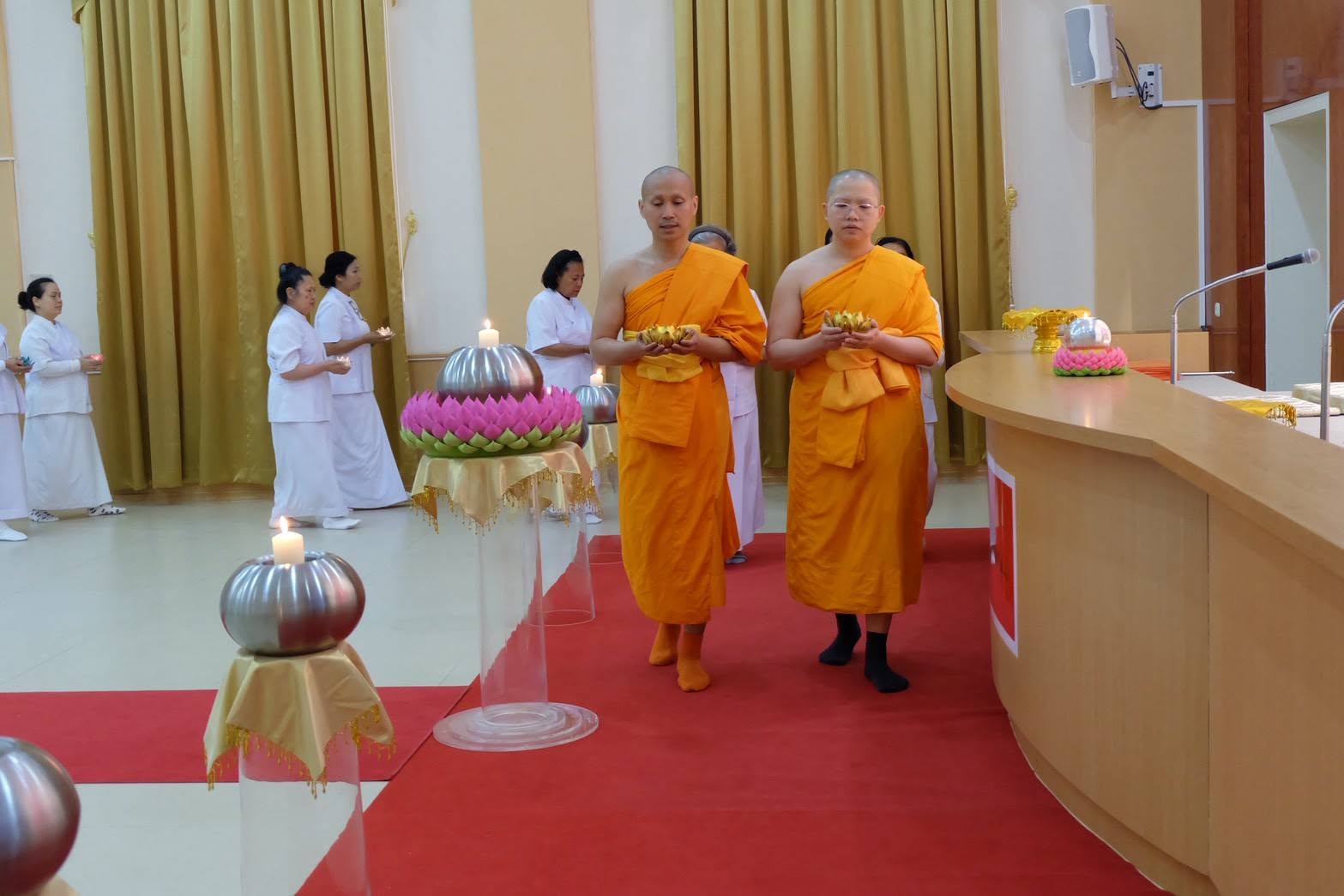 พระพรหมดิลก เดินทางมาเยี่ยมเยือนพระธรรมทูตและคณะกัลยาณมิตรวัดพระธรรมกายเบอร์ลิน