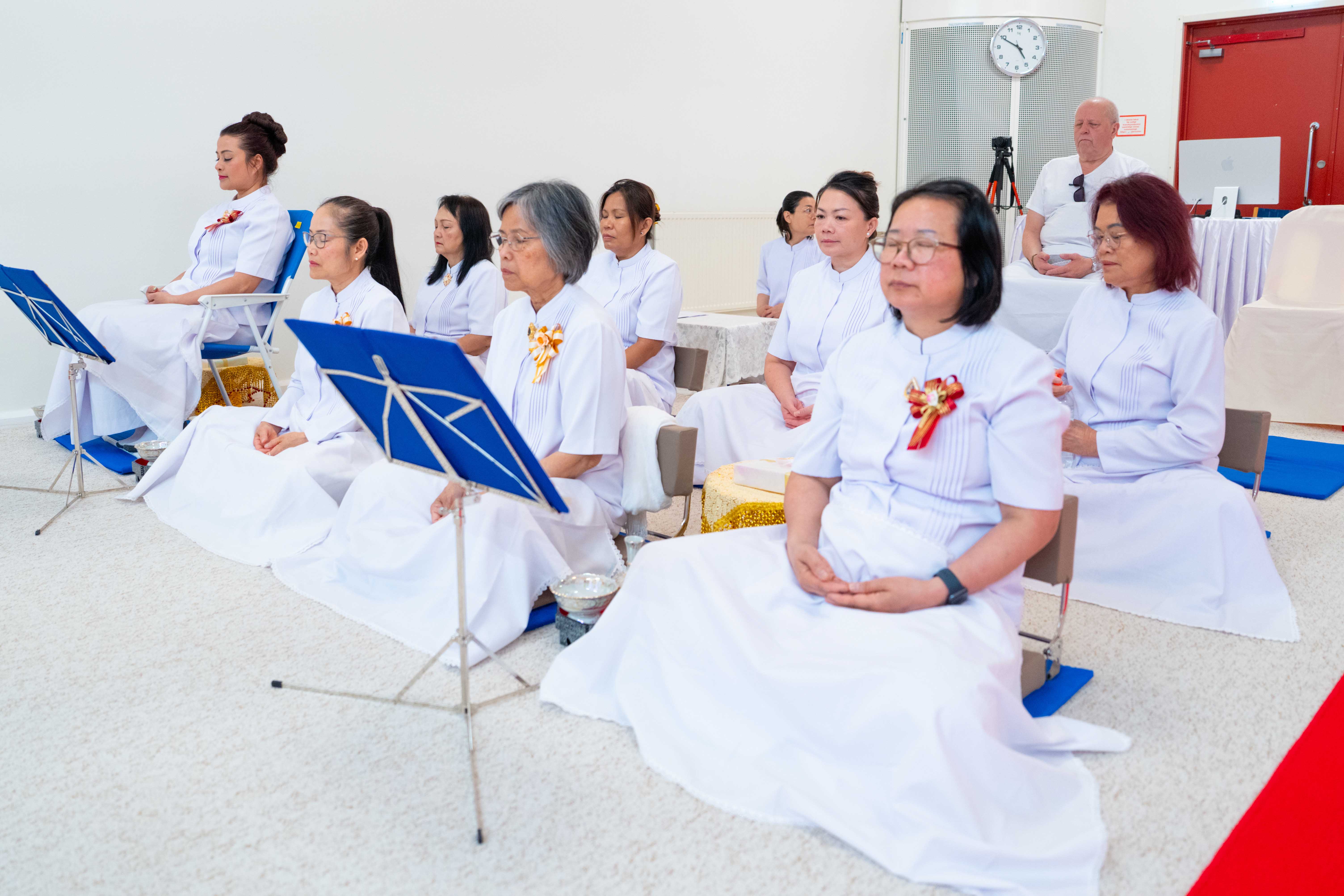 วัดพระธรรมกายโอ๊คแลนด์ จัดงานบุญบูชาข้าวพระ