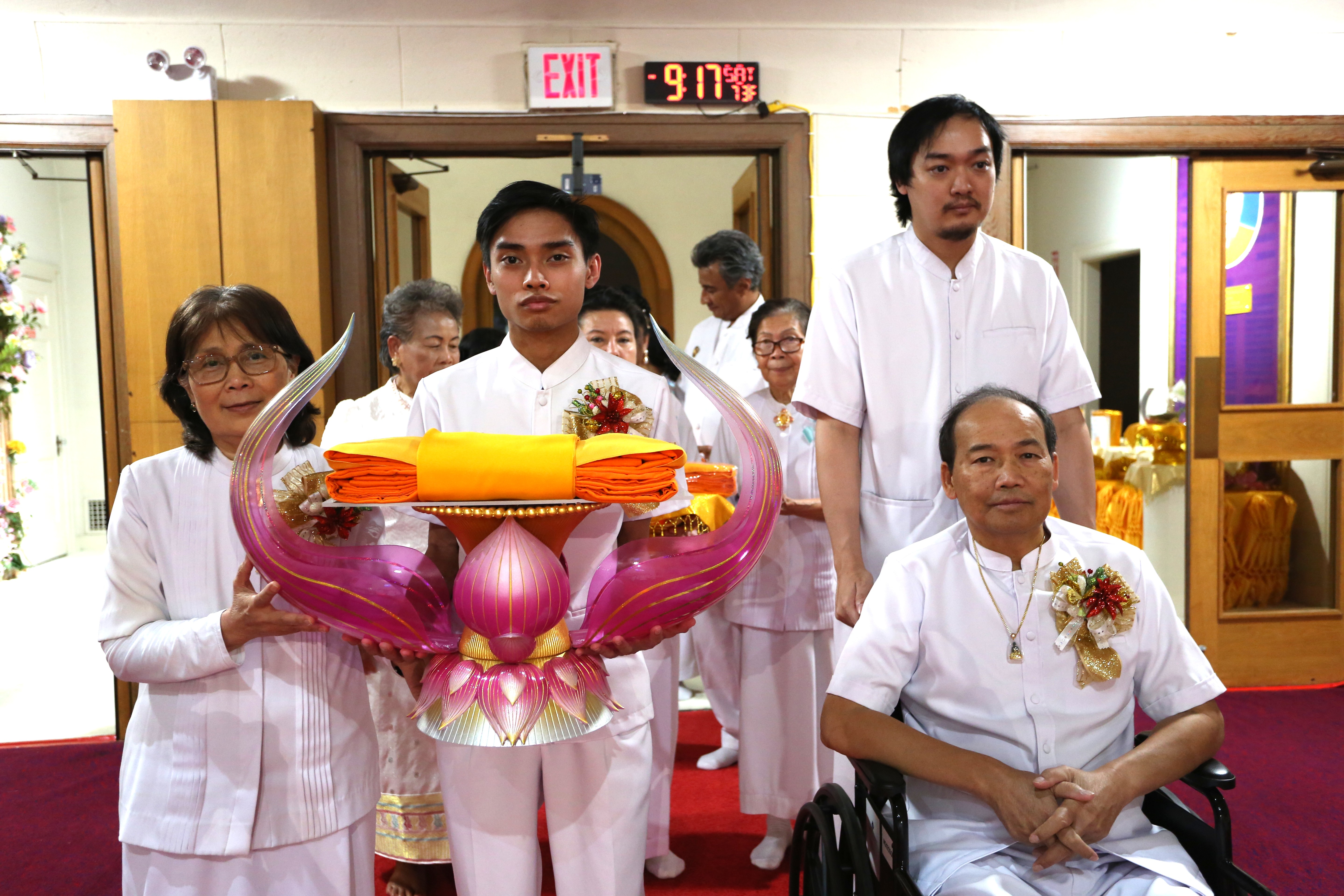 วัดพระธรรมกายออเรกอน จัดงานบุญบูชาข้าวพระ