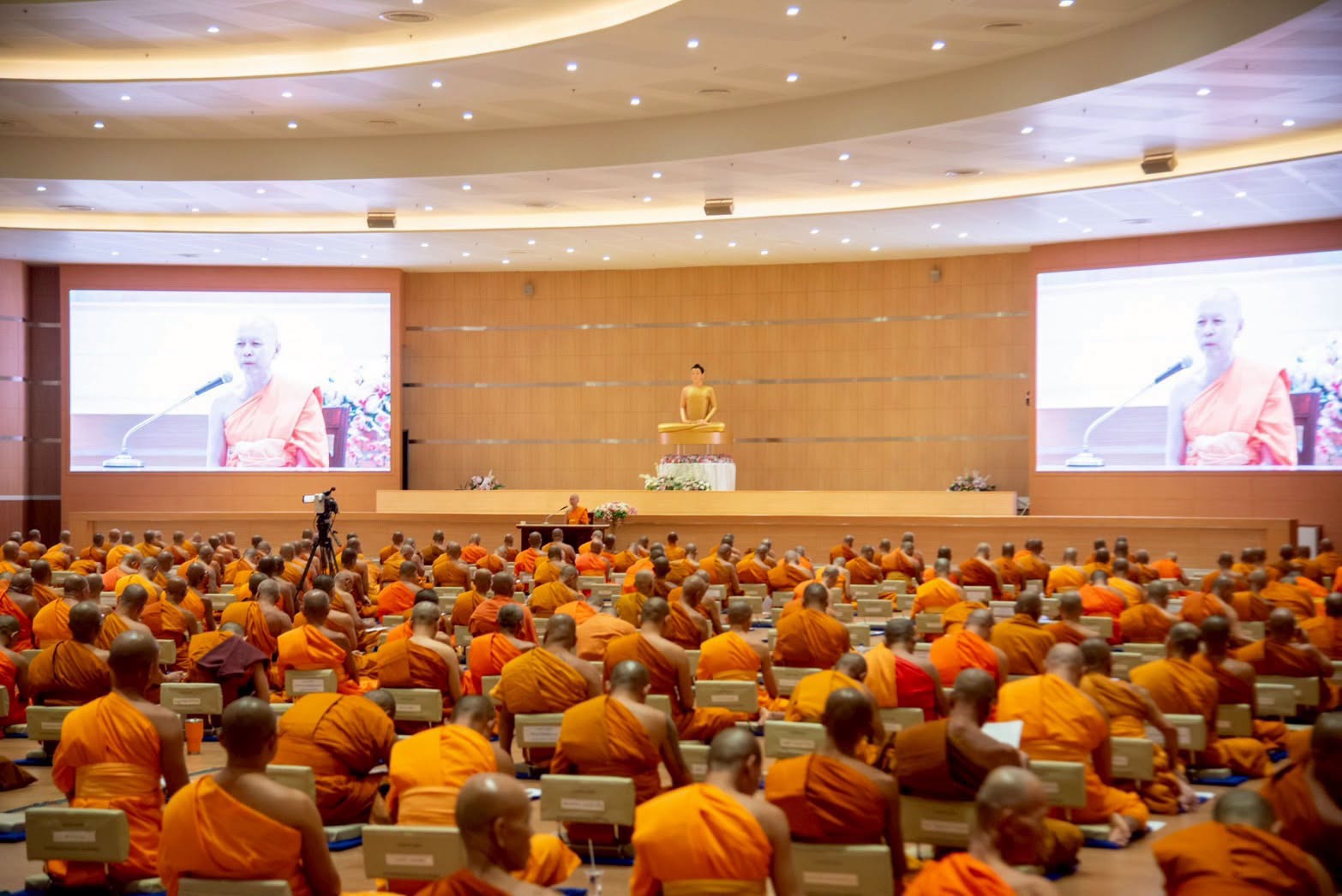 Meditation training for 1,195 senior monks across Thailand