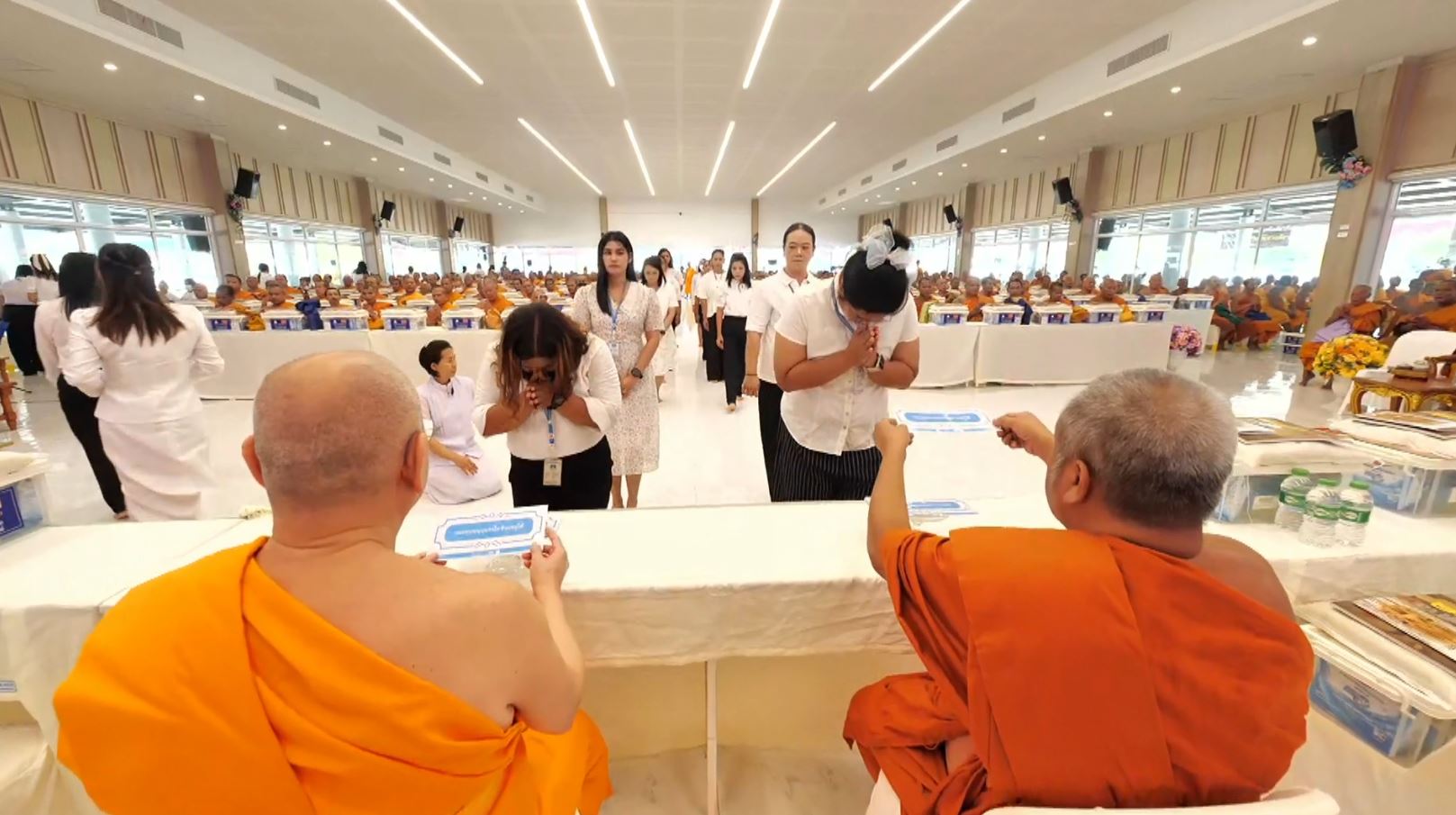 วัดพระธรรมกาย จัดถวายมหาสังฆทาน 323 วัด 4 จังหวัดชายแดนภาคใต้ ปีที่ 22 ครั้งที่ 186