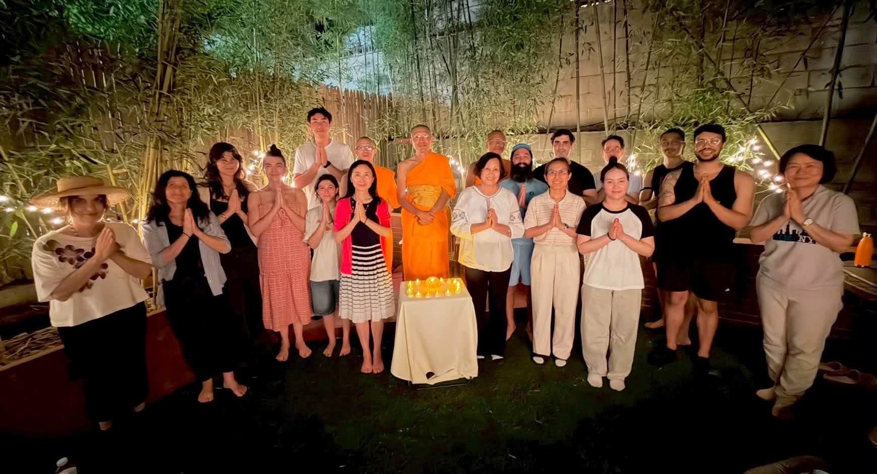 วัดมัชฌิมารามนิวยอร์ก จัดกิจกรรม “Full Moon Meditation in the Garden”