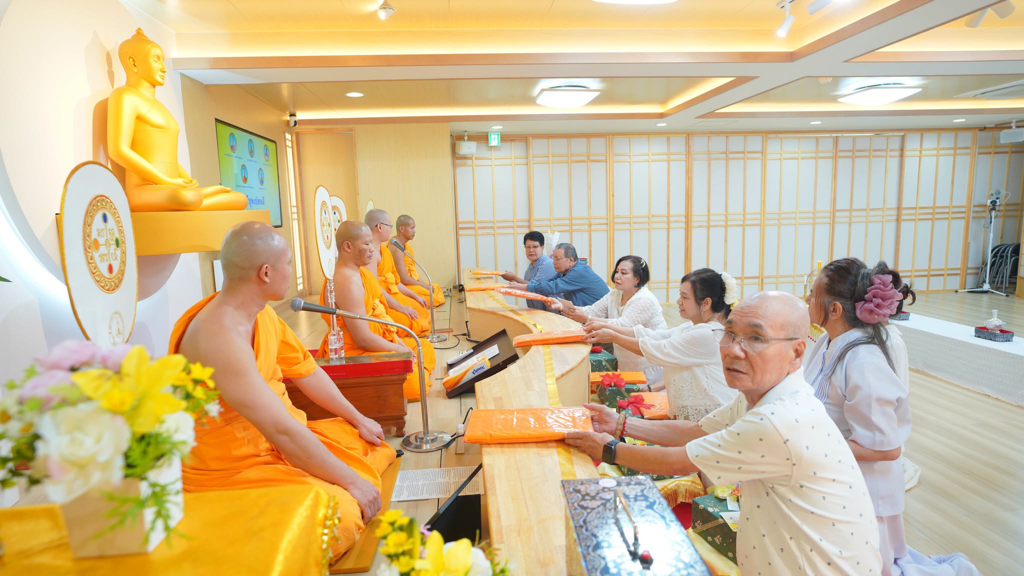 วัดพระธรรมกายโอซาก้า จัดพิธีบุพเปตพลี