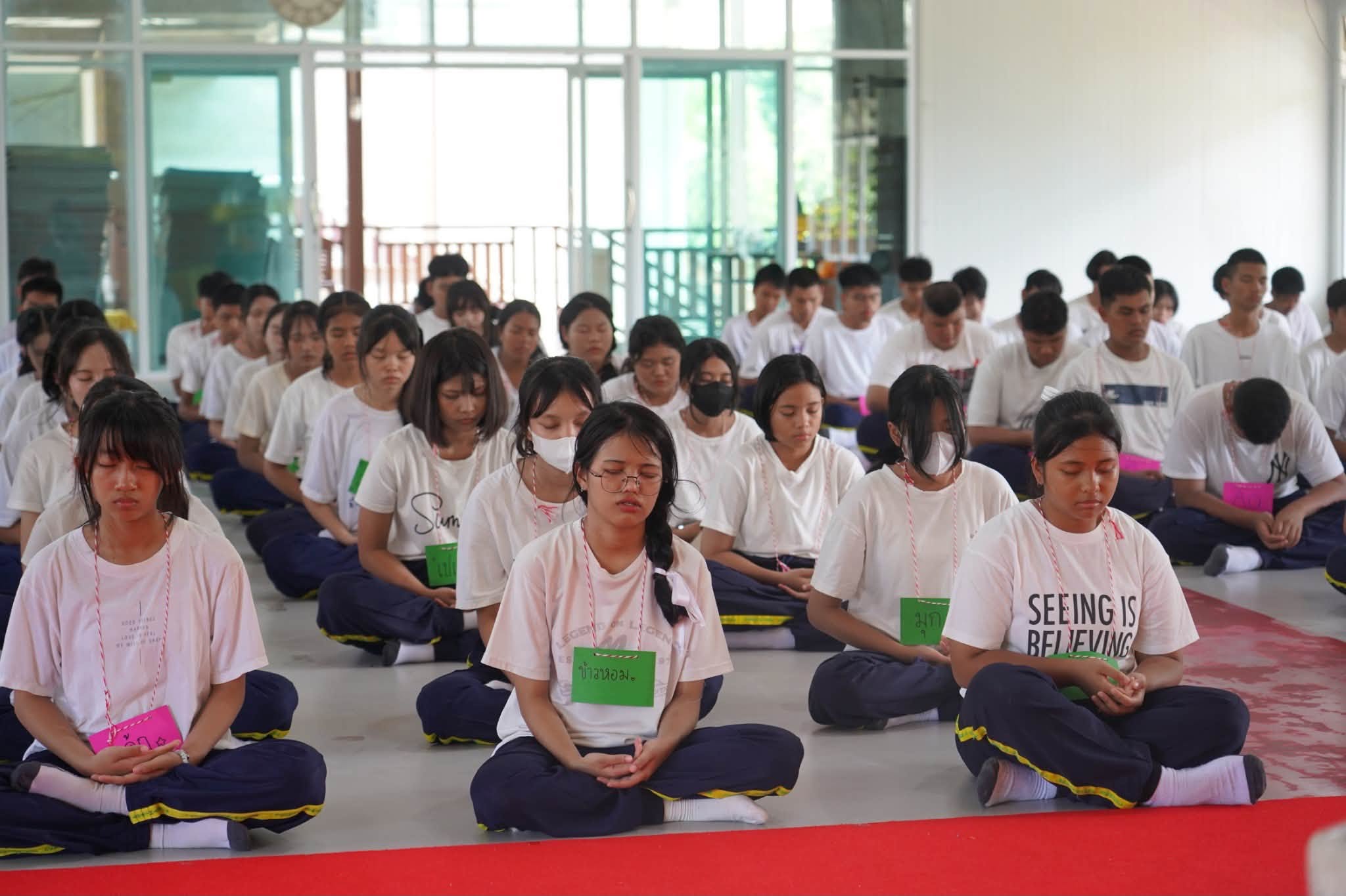 โรงเรียนนราธิวาส ร่วมกับ ศูนย์อบรมเยาวชนเมืองนราธิวาส จัดค่ายคุณธรรมจริยธรรม