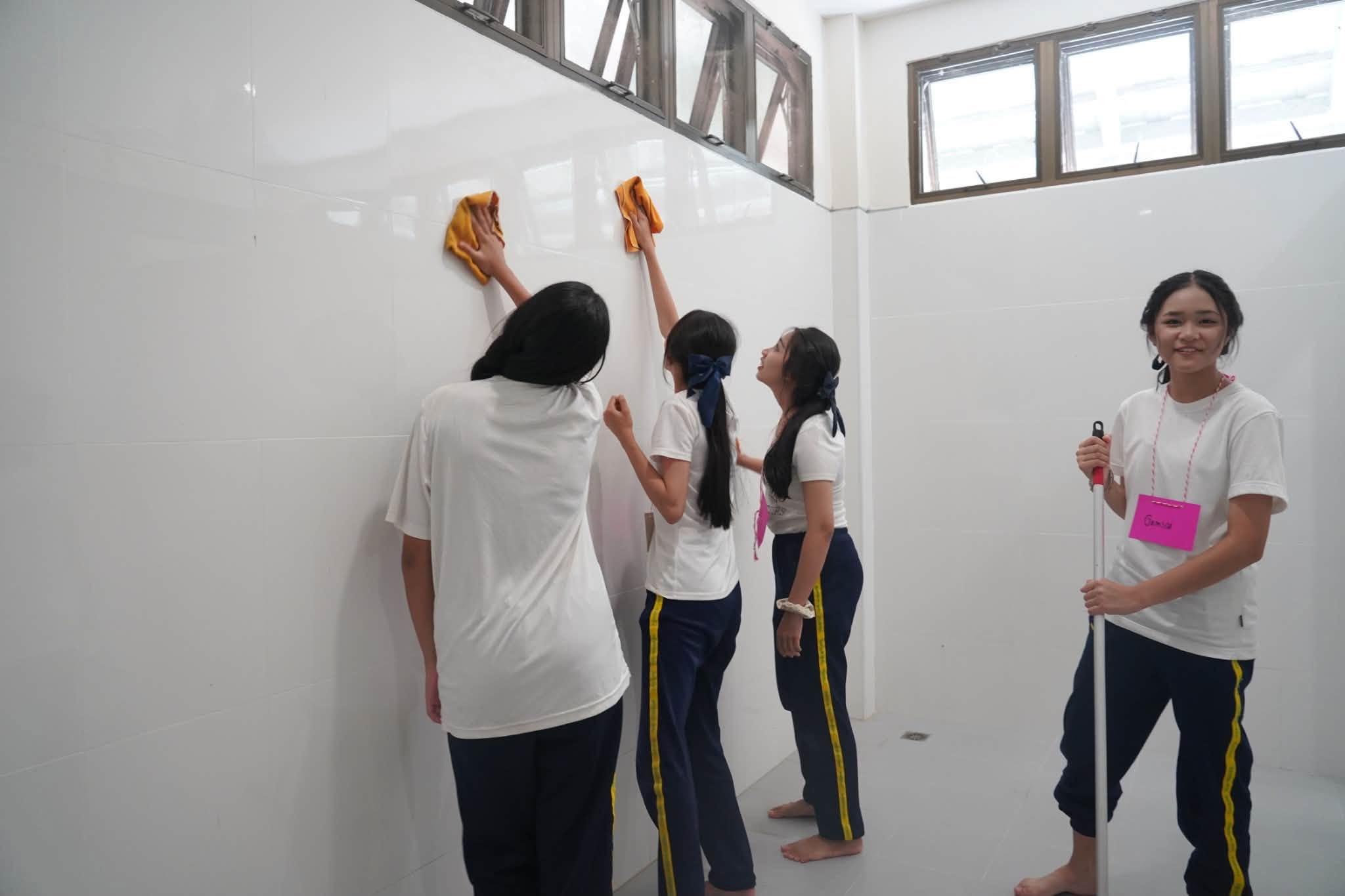 โรงเรียนนราธิวาส ร่วมกับ ศูนย์อบรมเยาวชนเมืองนราธิวาส จัดค่ายคุณธรรมจริยธรรม
