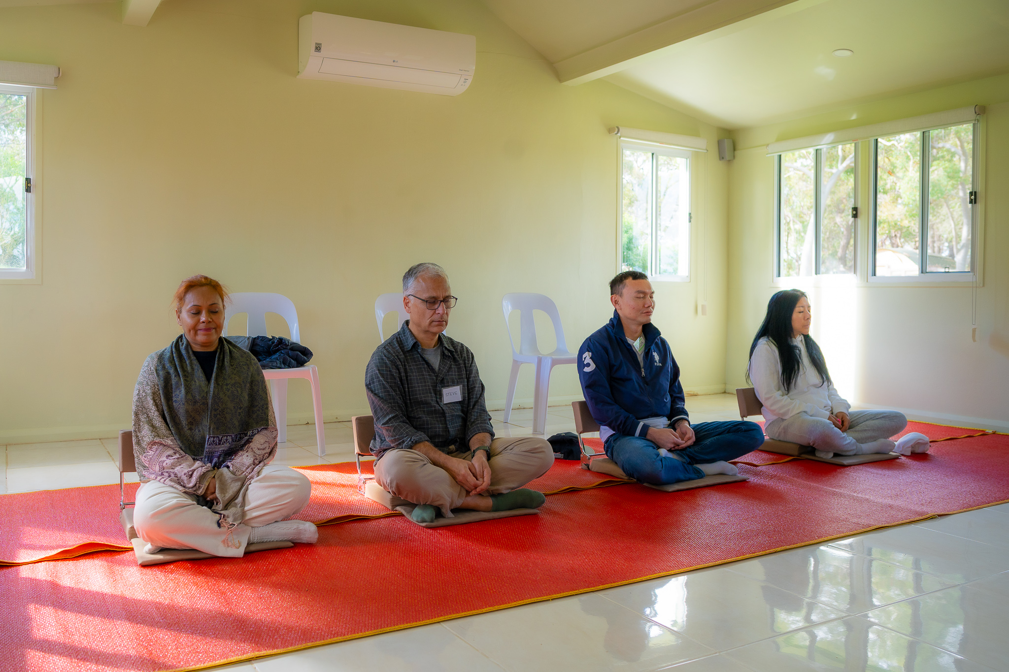 วัดพระธรรมกายนครซิดนีย์ จัดโครงการ One Day Meditation