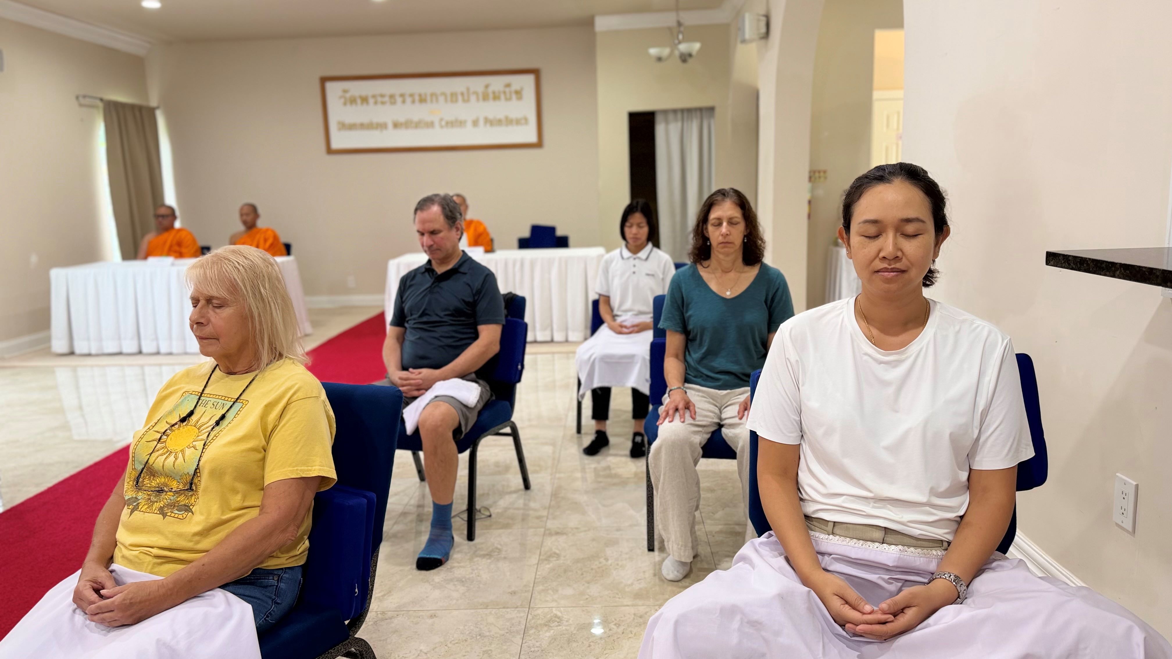 วัดพระธรรมกายปาล์มบีช จัดกิจกรรม Mindful Relaxation