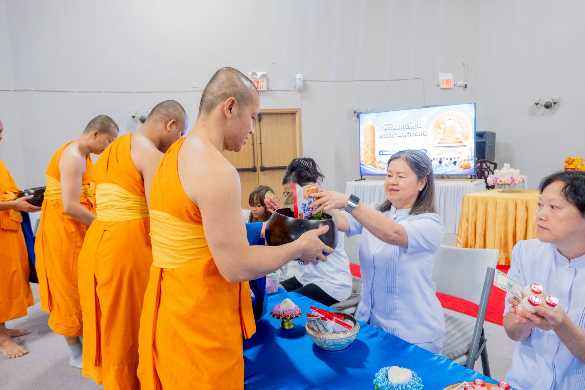 วัดพระธรรมกายมินเนโซตา จัดกิจกรรมงานบุญวันอาทิตย์
