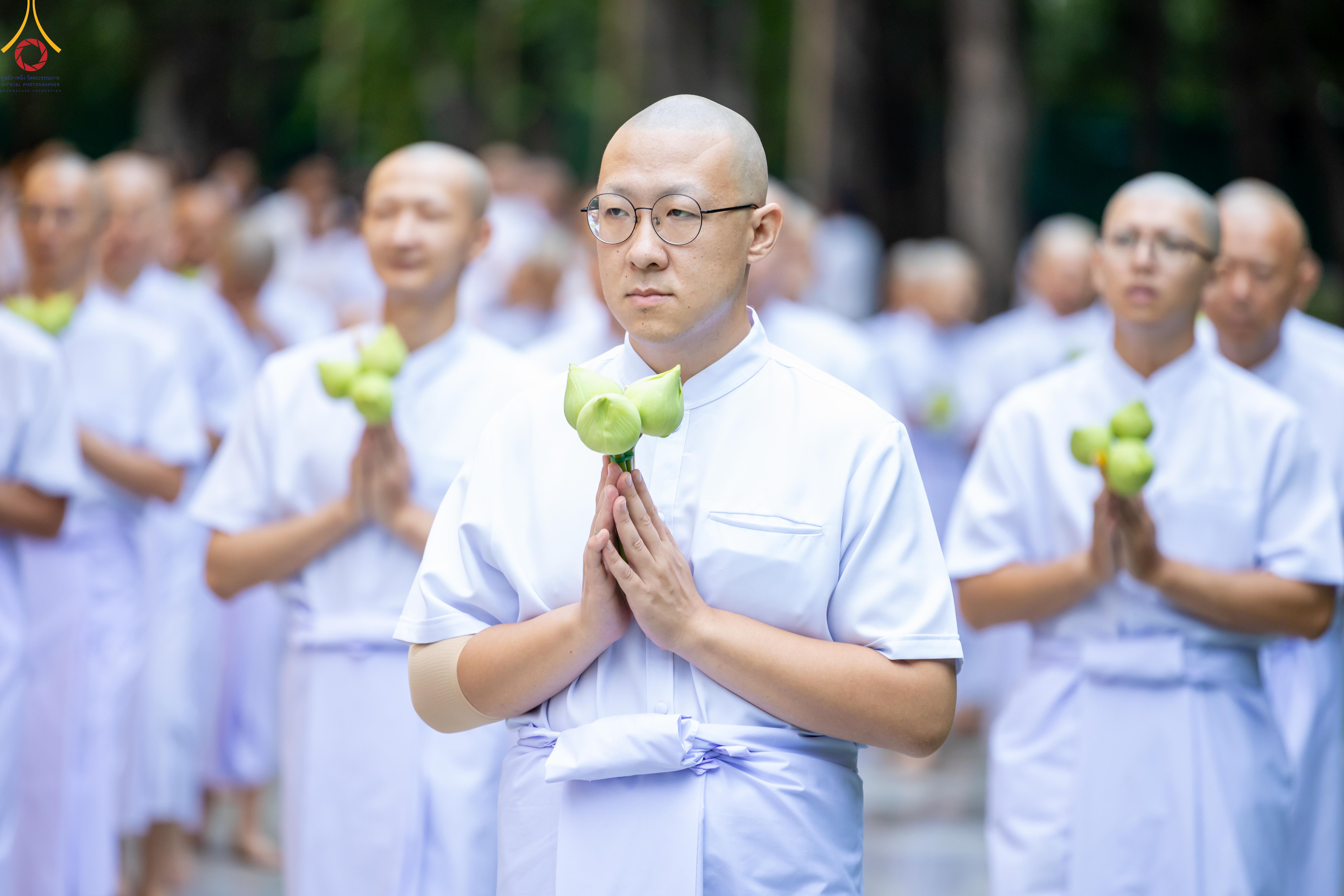 Wat Phra Dhammakaya organizes an ordination ceremony for 29 foreign ordinands from 4 countries