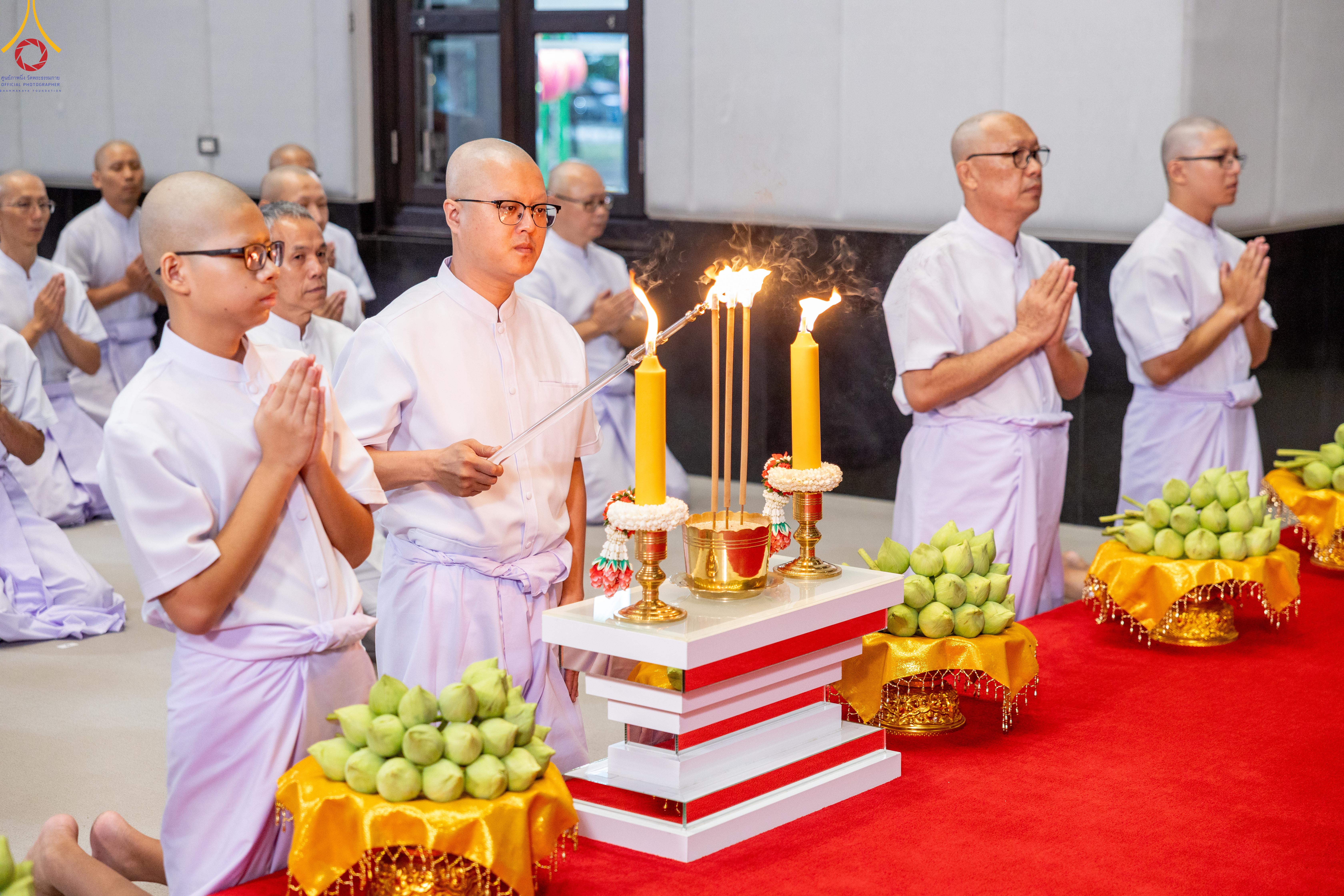 Wat Phra Dhammakaya organizes an ordination ceremony for 29 foreign ordinands from 4 countries
