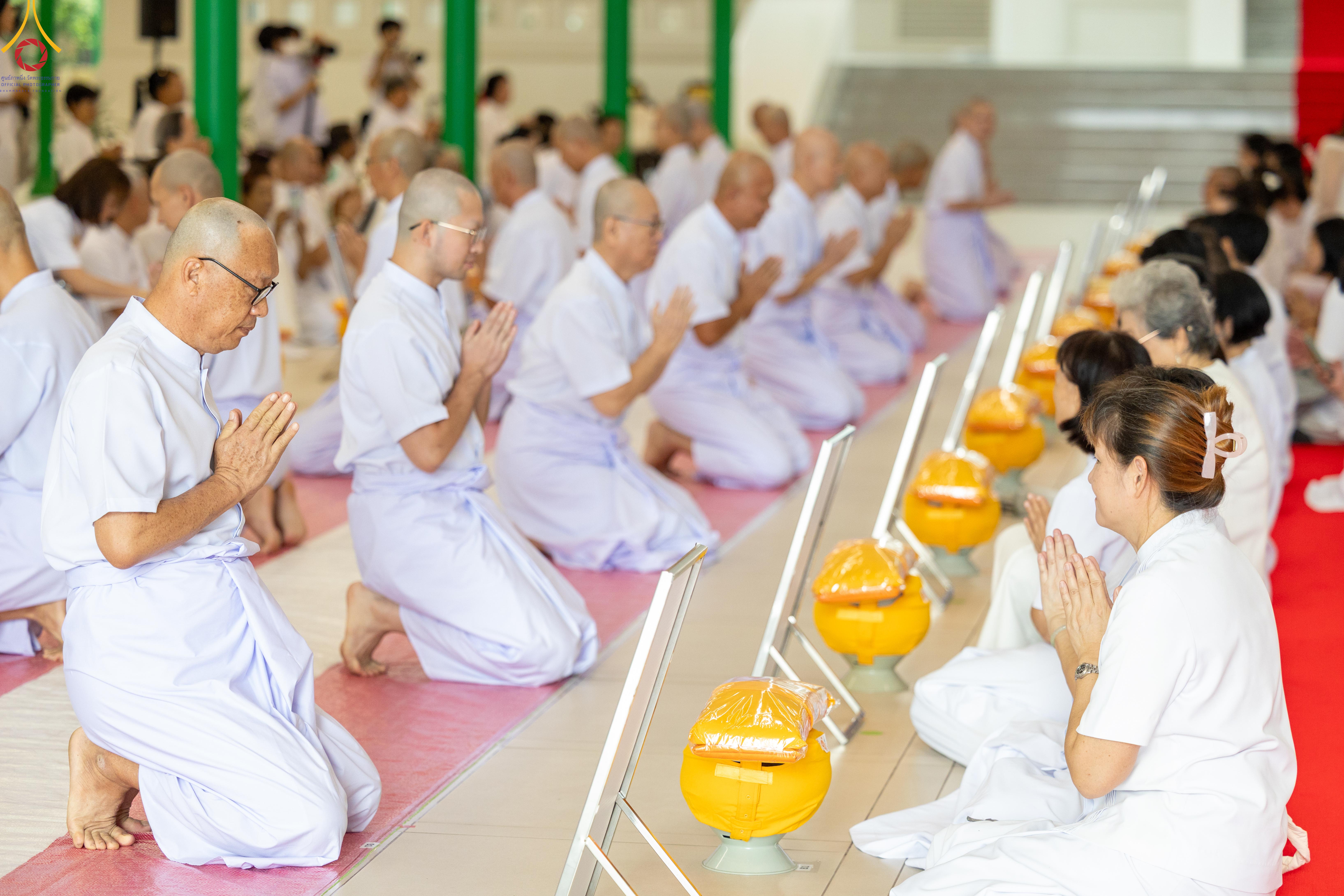 Wat Phra Dhammakaya organizes an ordination ceremony for 29 foreign ordinands from 4 countries