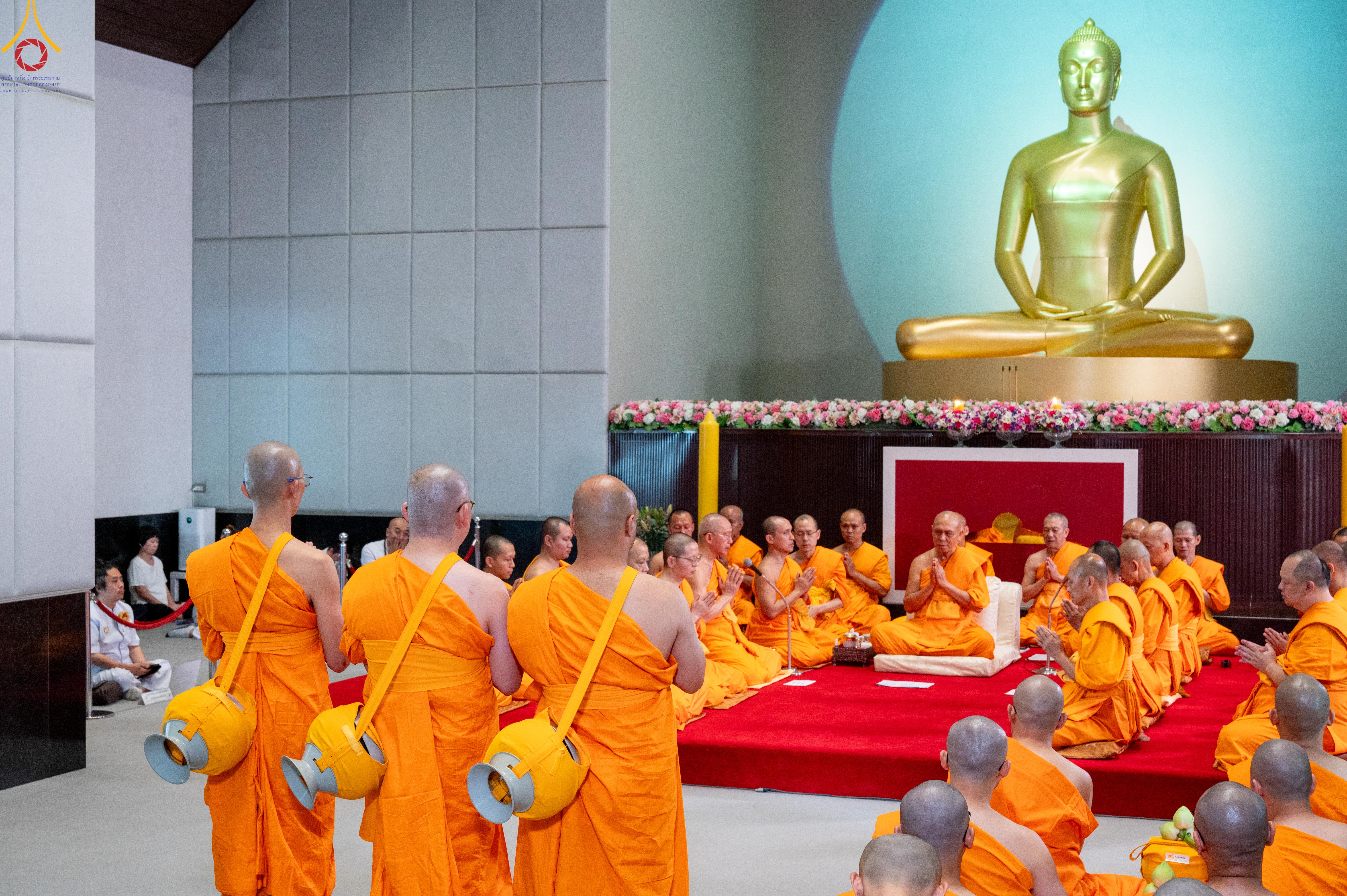 Wat Phra Dhammakaya organizes an ordination ceremony for 29 foreign ordinands from 4 countries