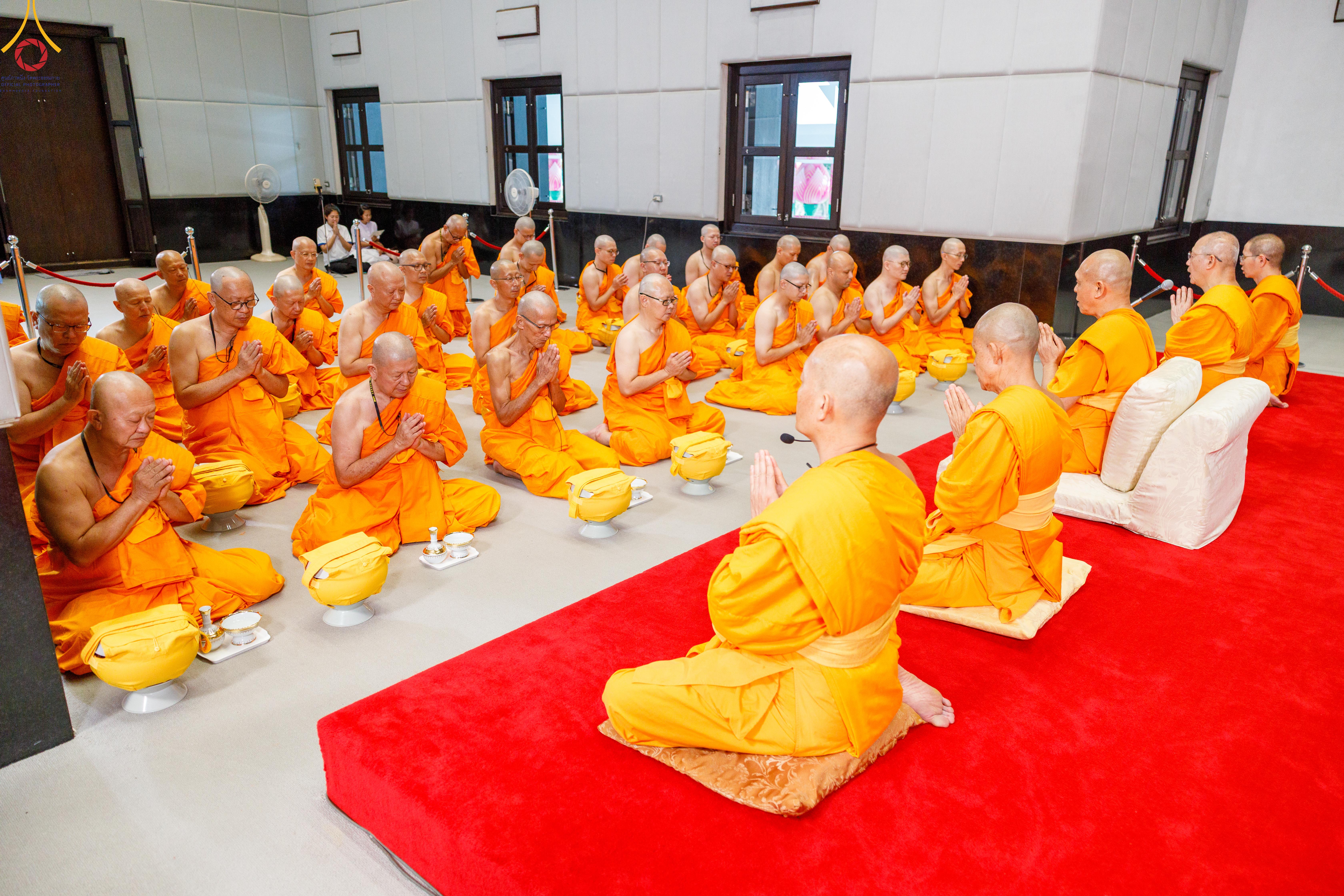 Wat Phra Dhammakaya organizes an ordination ceremony for 29 foreign ordinands from 4 countries