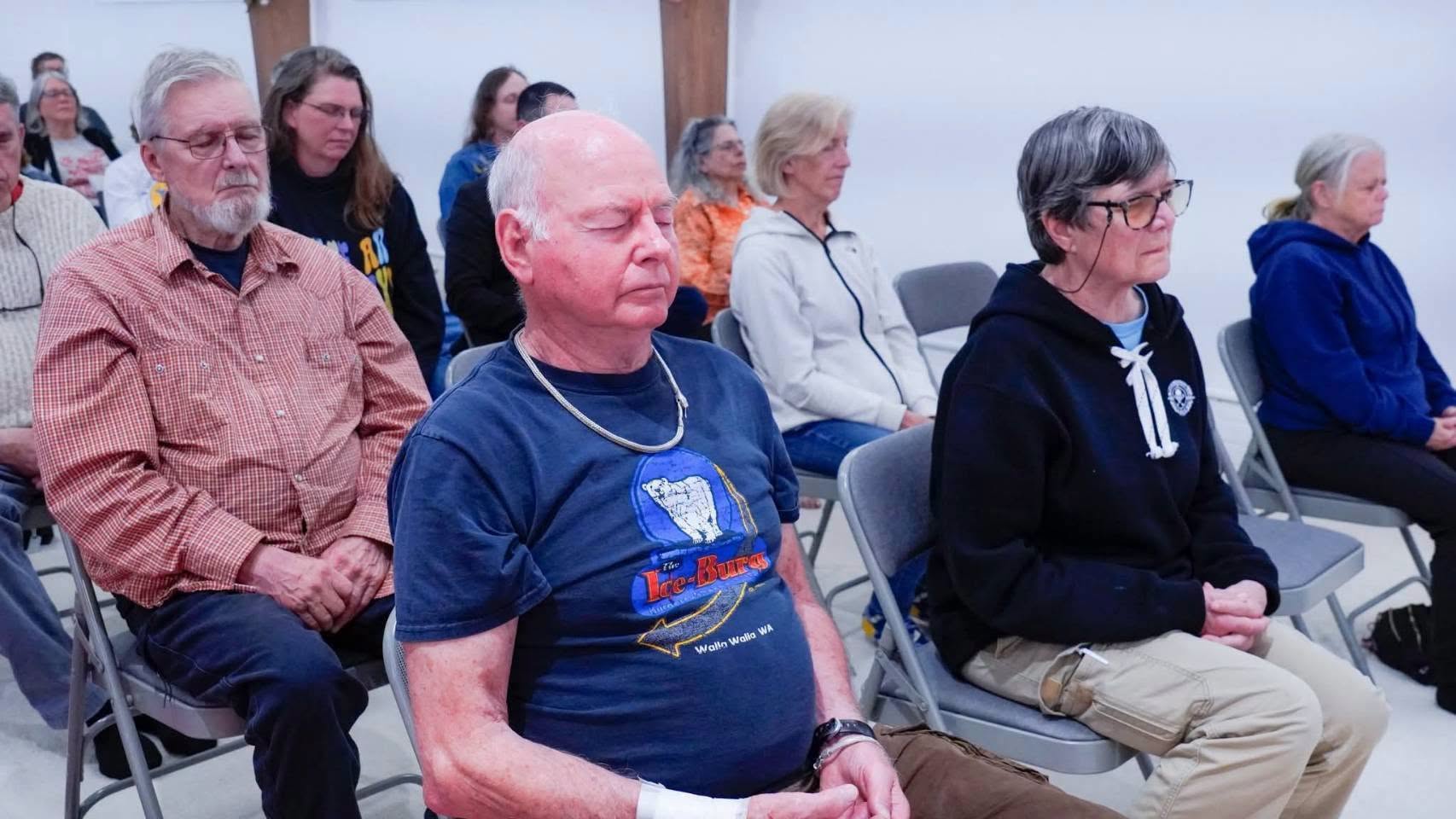 “The Full Moon Meditation” of Wat Phra Dhammakaya Seattle