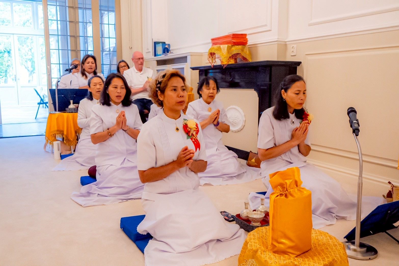 วัดพระธรรมกายเนเธอร์แลนด์ จัดทำบุญอุทิศส่วนกุศลให้แก่ผู้ล่วงลับ