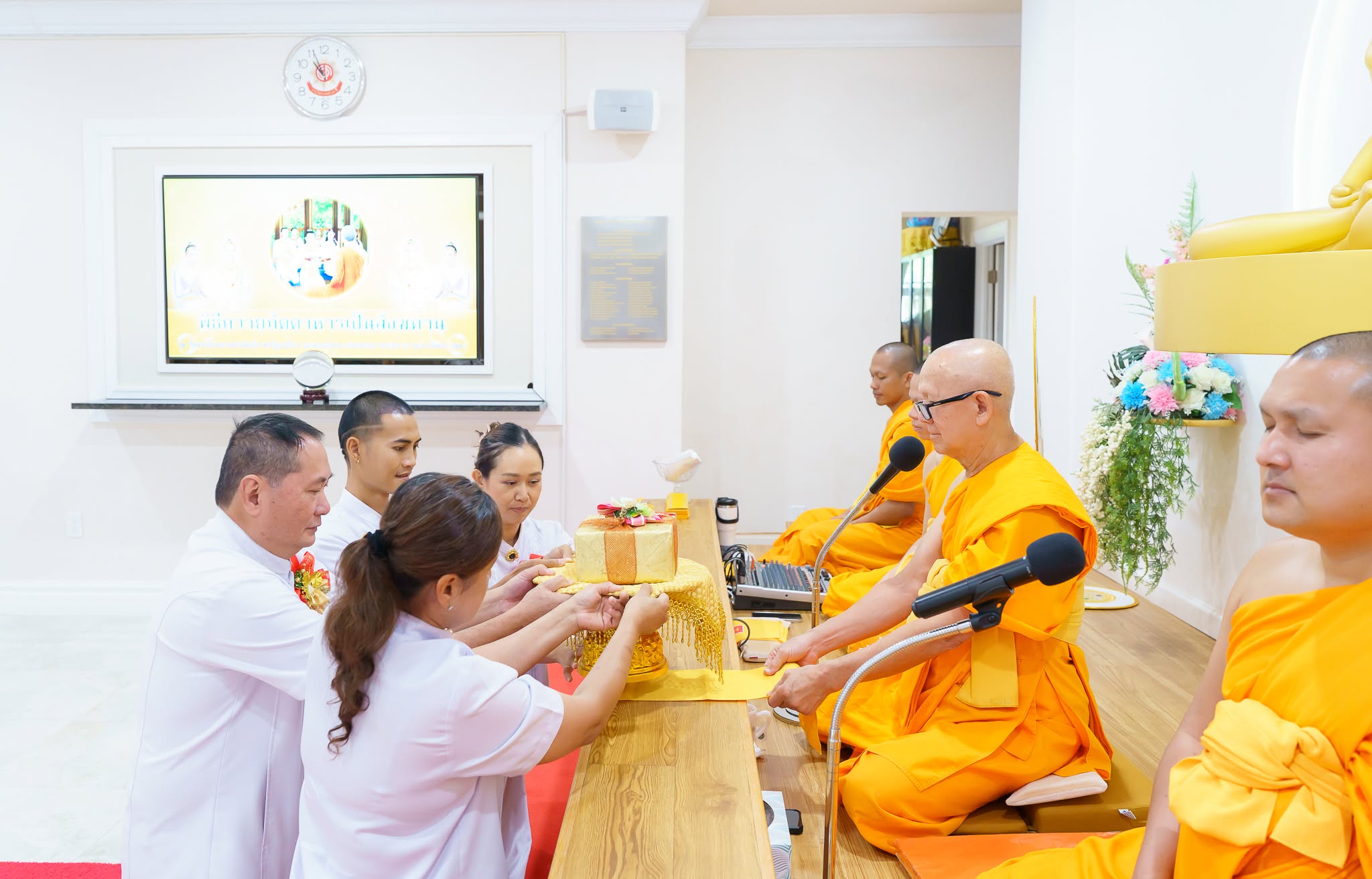 วัดพระธรรมกายปาล์มบีช จัดงานบุญวันอาทิตย์ และพิธีบุพเปตพลี