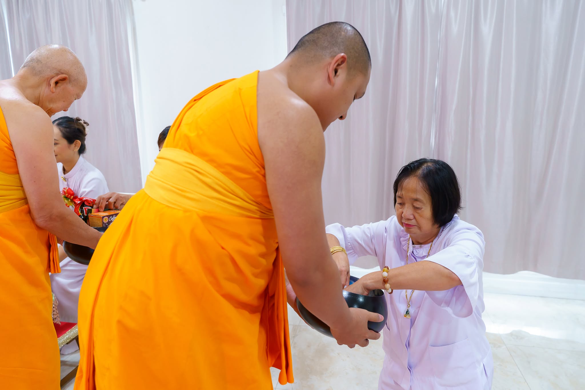 วัดพระธรรมกายปาล์มบีช จัดงานบุญวันอาทิตย์ และพิธีบุพเปตพลี