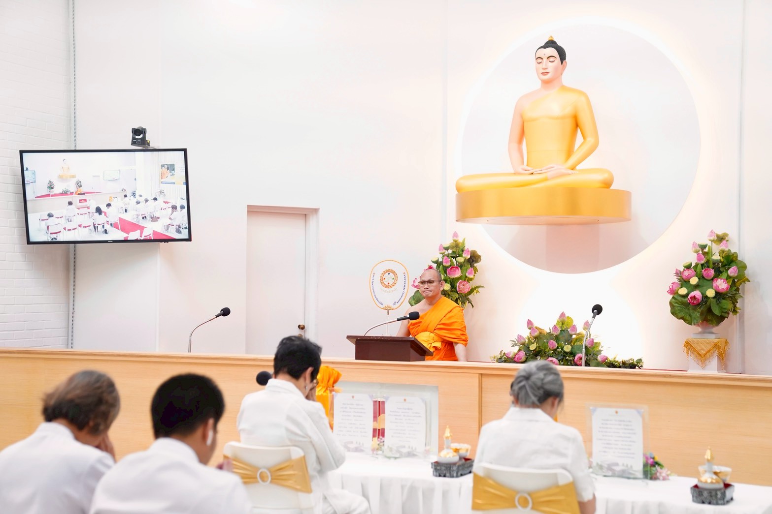 วัดพระธรรมกายแคลิฟอร์เนีย จัดกิจกรรมงานบุญประจำสัปดาห์