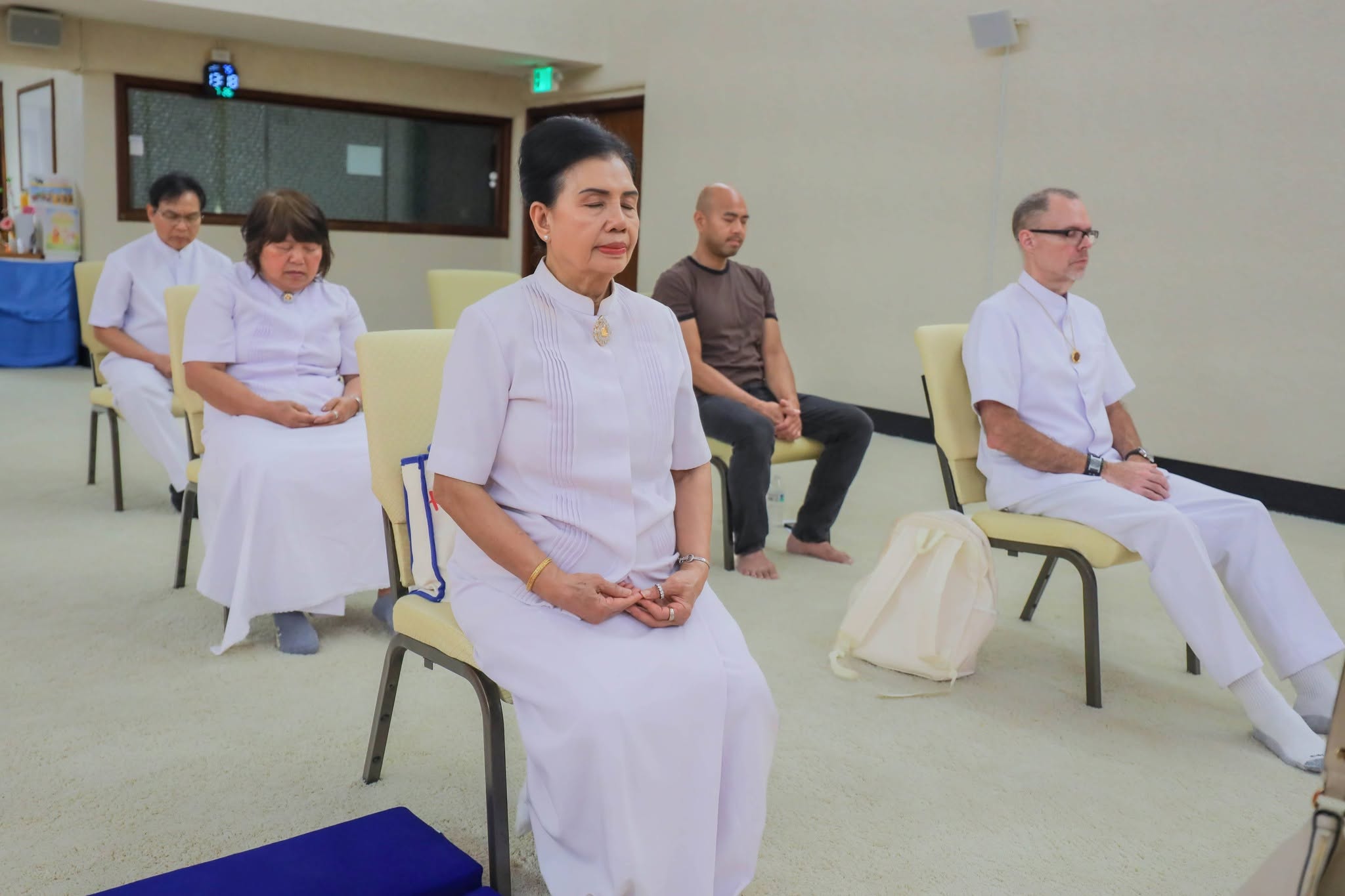 วัดพระธรรมกายแคนซัส จัดงานบุญวันอาทิตย์