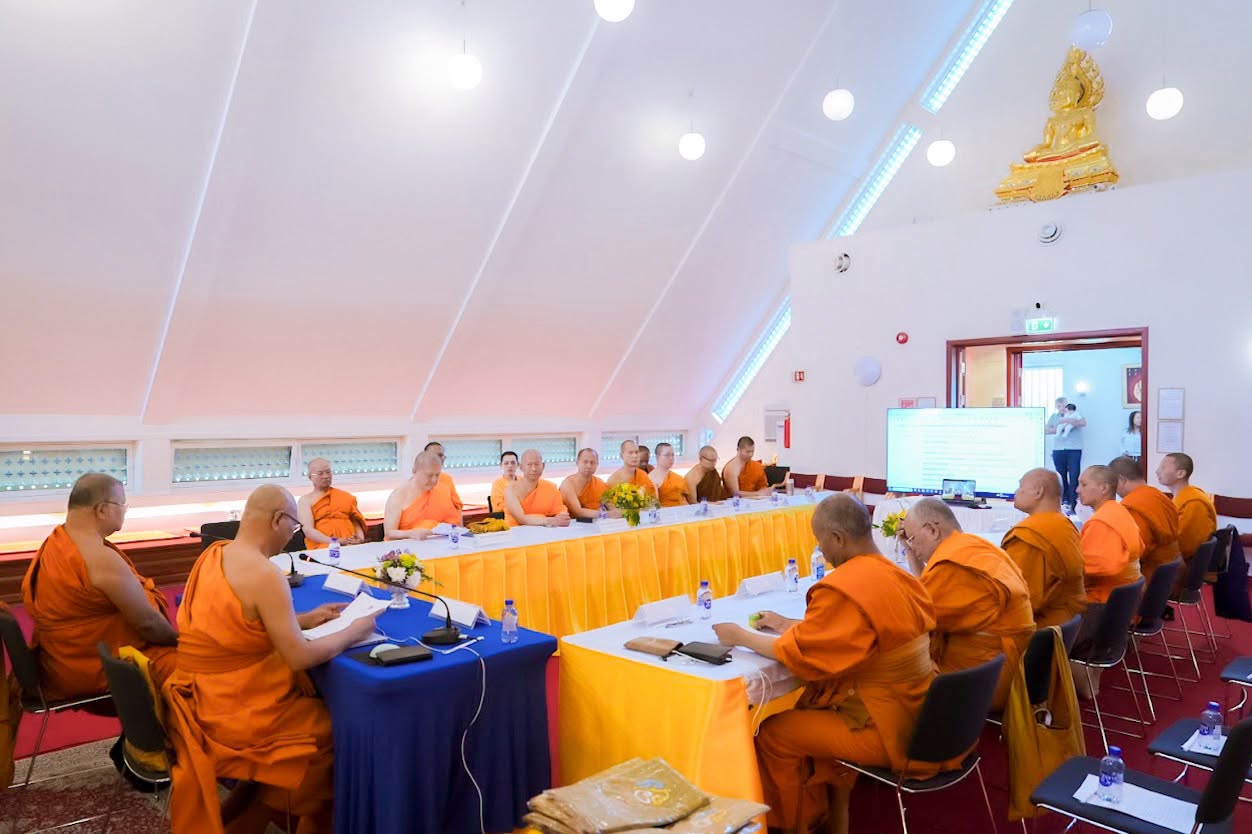 พิธีเจริญพระพุทธมนต์ถวายเป็นพระราชกุศลและประชุมการดำเนินงานของสหภาพพระธรรมทูตไทยในทวีปยุโรป เขต 3
