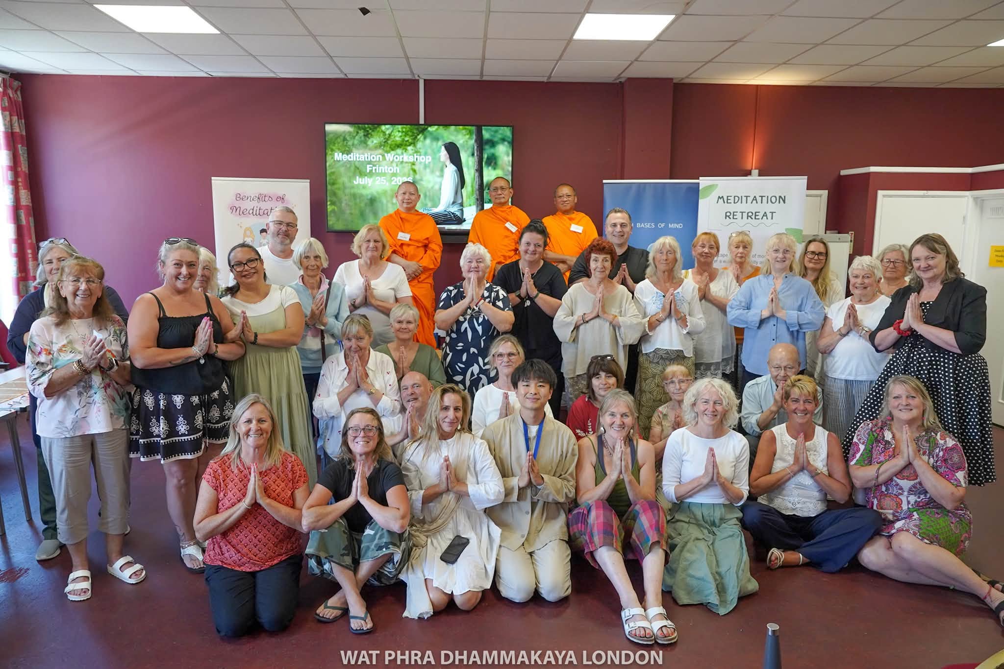 วัดพระธรรมกายลอนดอน จัดโครงการปฏิบัติธรรม One Day Retreat ณ เมือง Frinton